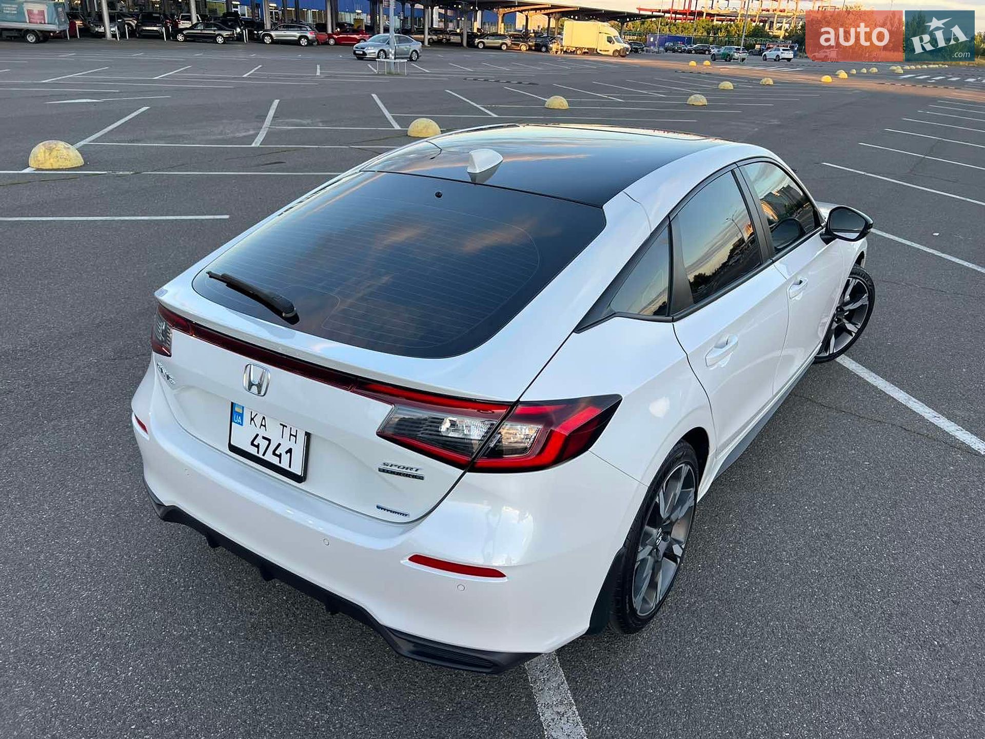 Honda Civic 2024 VIN 19XFL4H94SE002016 фото оголошення 6 з 33
