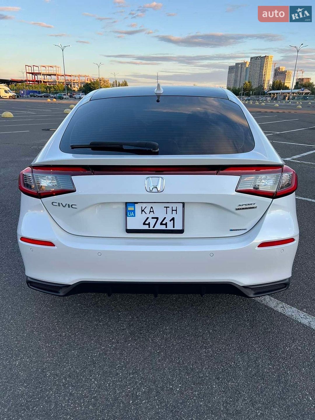 Honda Civic 2024 VIN 19XFL4H94SE002016 фото оголошення 9 з 33