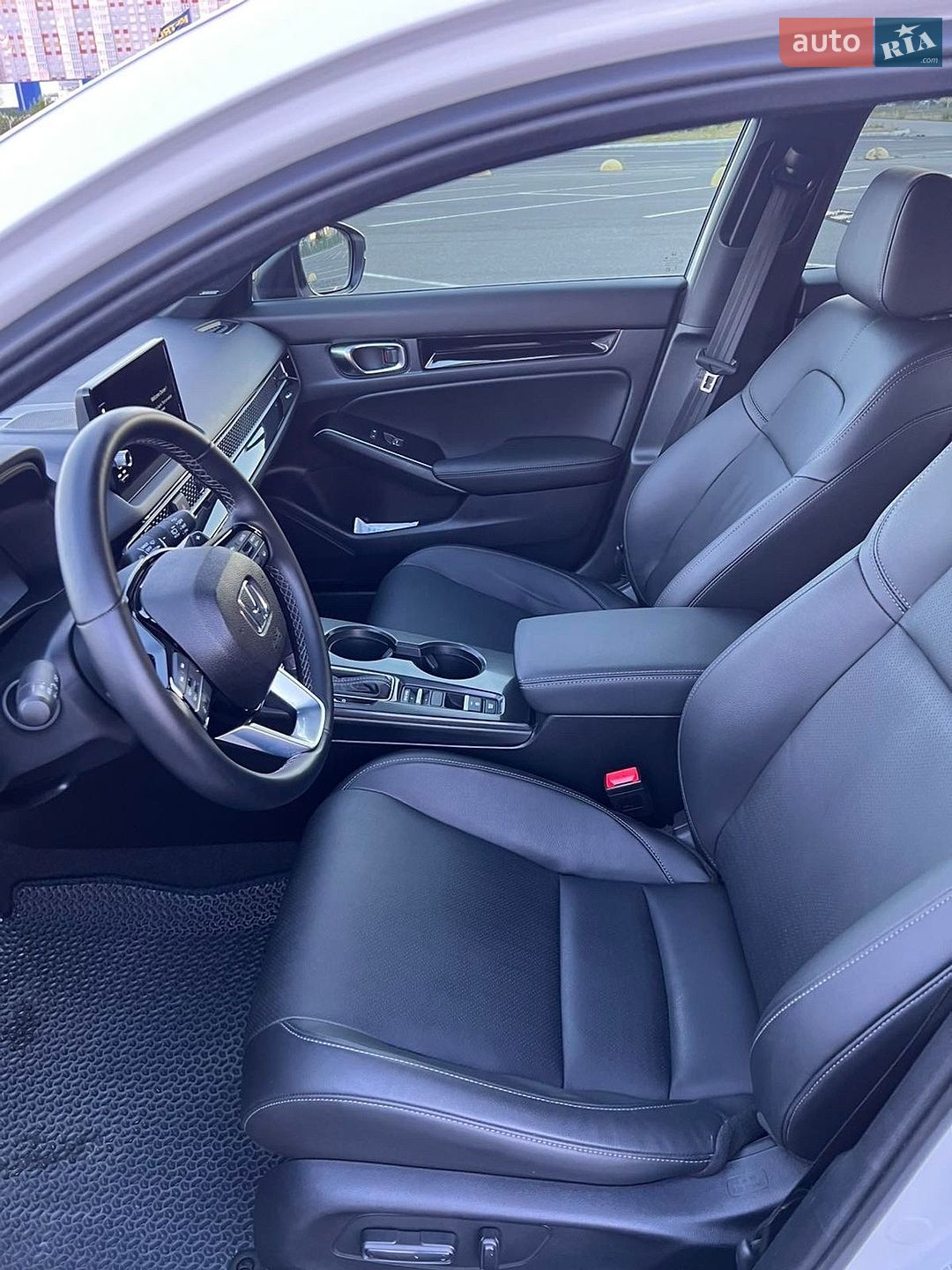 Honda Civic 2024 VIN 19XFL4H94SE002016 фото оголошення 20 з 33