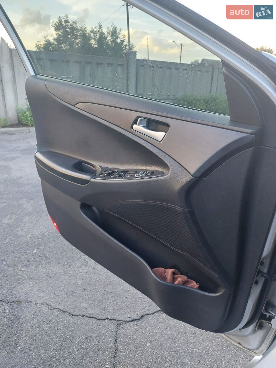 Hyundai Sonata 2011 VIN KMHEB41BACA326258 фото оголошення 11 з 17