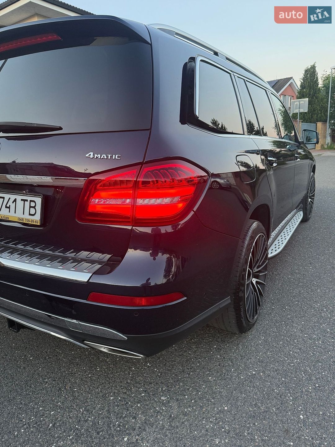 Mercedes-Benz GLS-Class 2017 VIN 4JGDF6EE7JB043405 фото оголошення 4 з 17