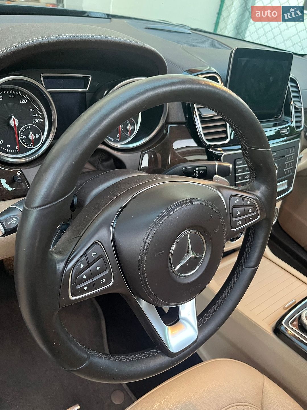 Mercedes-Benz GLS-Class 2017 VIN 4JGDF6EE7JB043405 фото оголошення 15 з 17