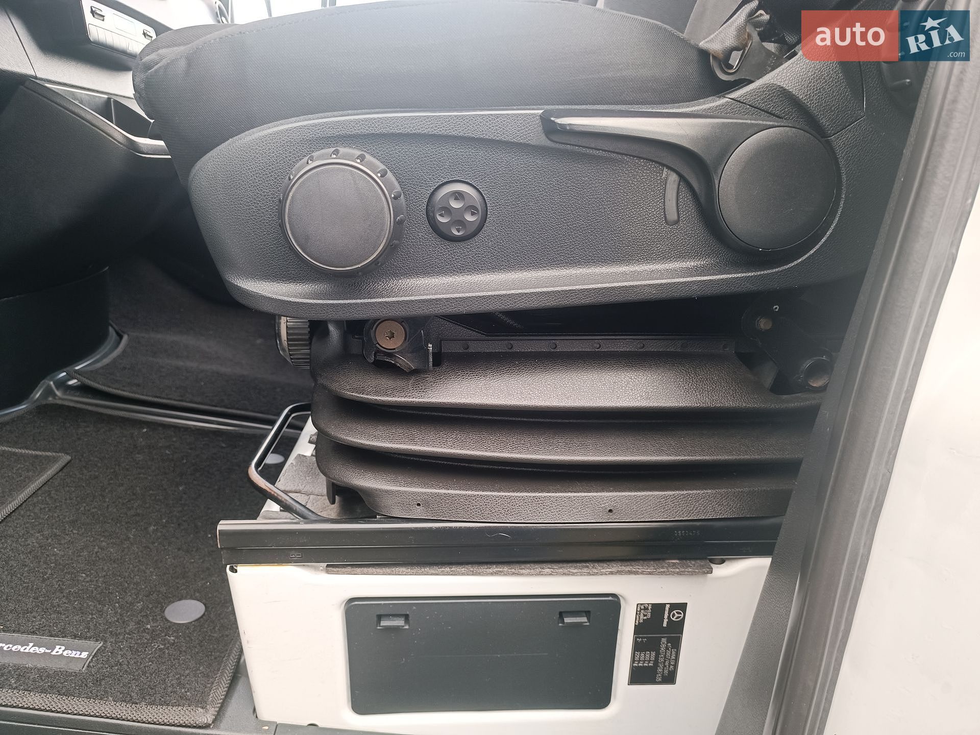 Mercedes-Benz Sprinter 2020 VIN WDB9076351P087635 фото оголошення 25 з 64
