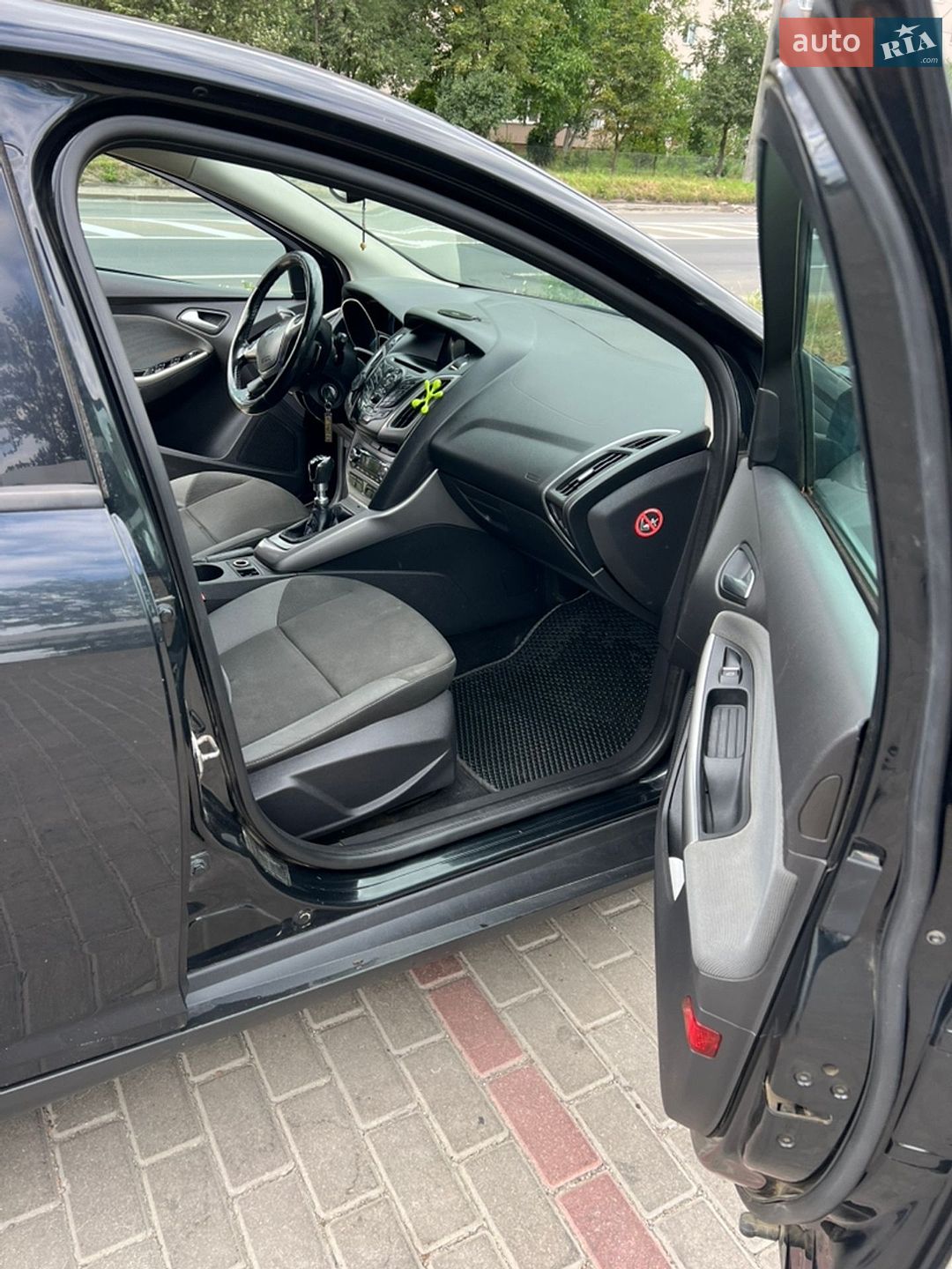 Ford Focus 2011 VIN WF0LXXGCBLBL88715 фото оголошення 17 з 34