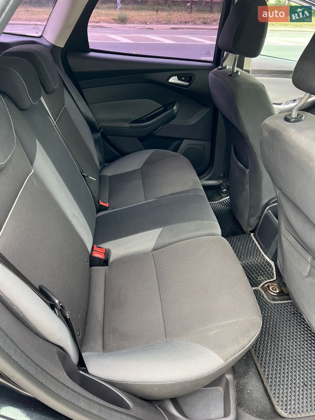 Ford Focus 2011 VIN WF0LXXGCBLBL88715 фото оголошення 20 з 34