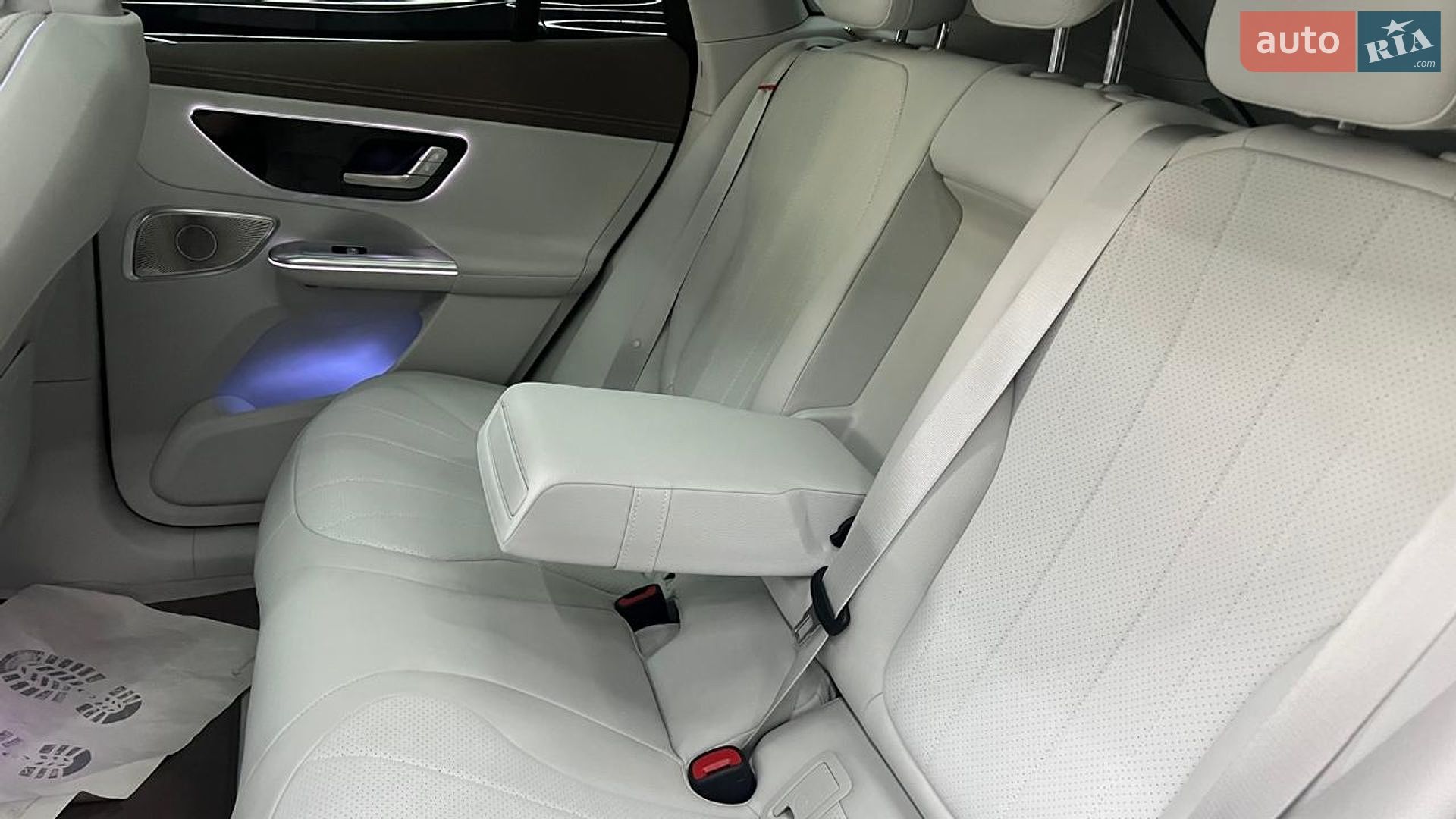 Mercedes-Benz EQE SUV 2023 VIN 4JGGM1CB7PA011972 фото оголошення 4 з 30