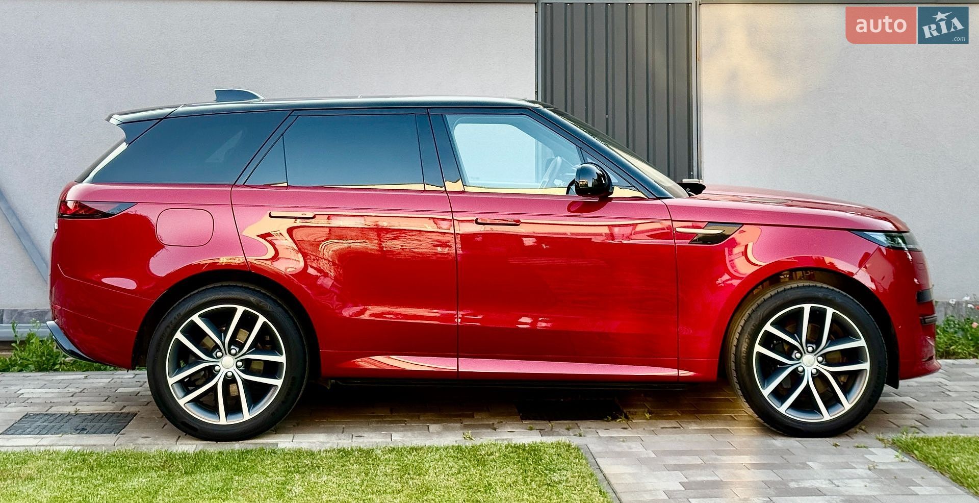 Land Rover Range Rover Sport 2022 VIN SAL1A2BW6PA114595 фото оголошення 13 з 119