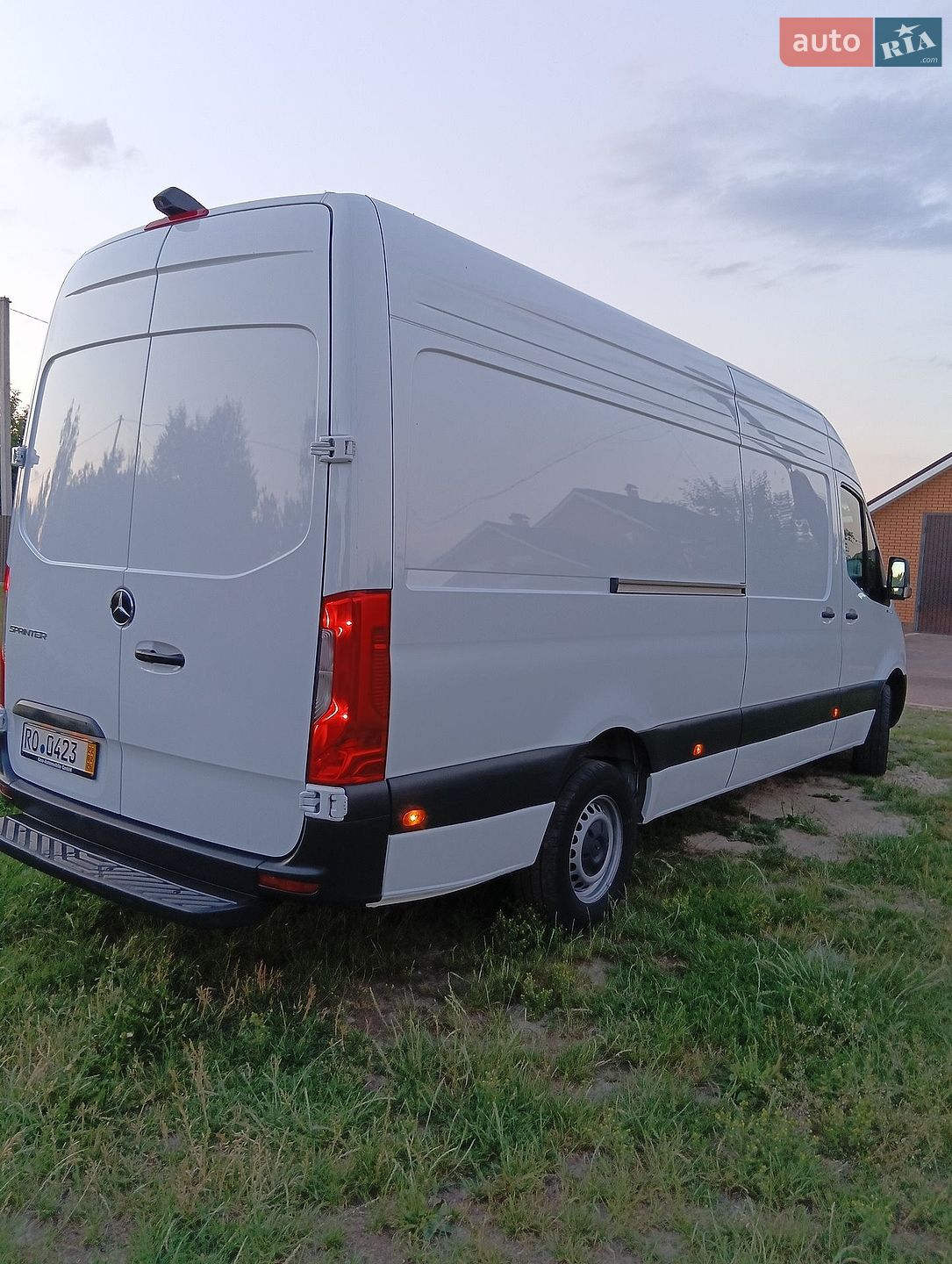 Mercedes-Benz Sprinter 2024 VIN W1V3KCFZ4SP745285 фото оголошення 4 з 37