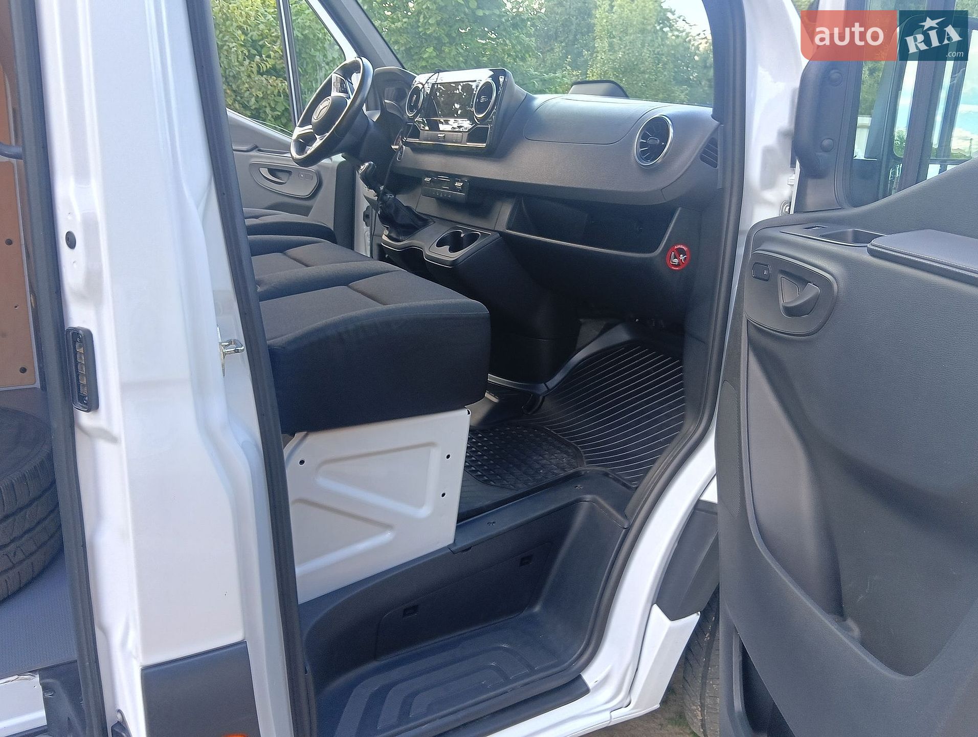 Mercedes-Benz Sprinter 2024 VIN W1V3KCFZ4SP745285 фото оголошення 23 з 37