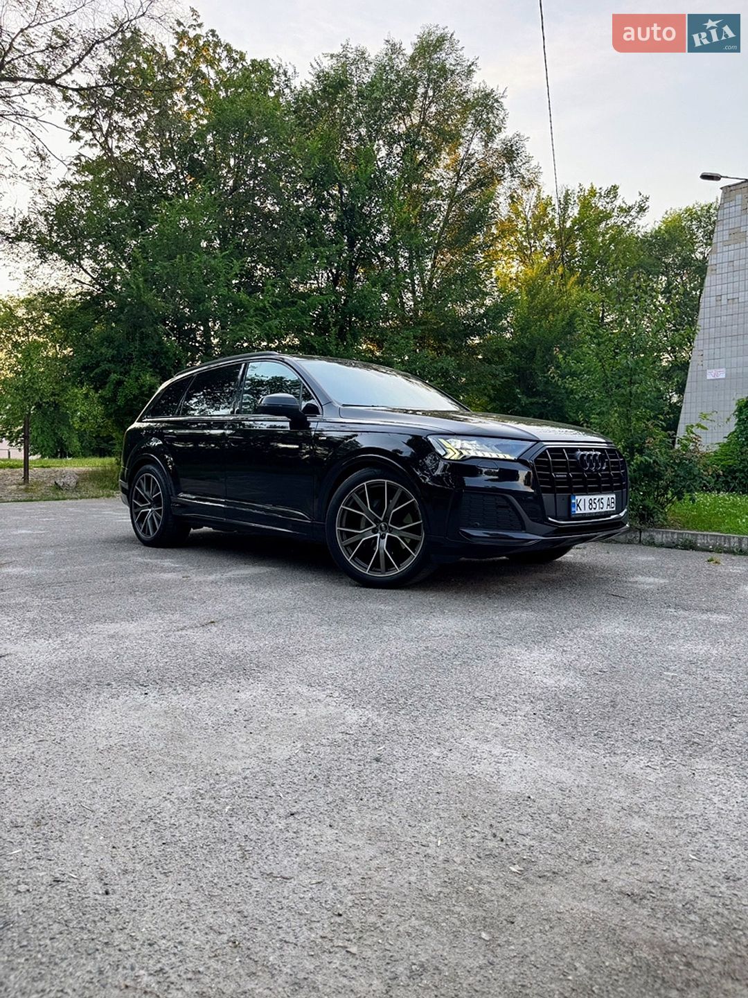 Audi Q7 2021 VIN WAUZZZ4M8MD026145 фото оголошення 5 з 12