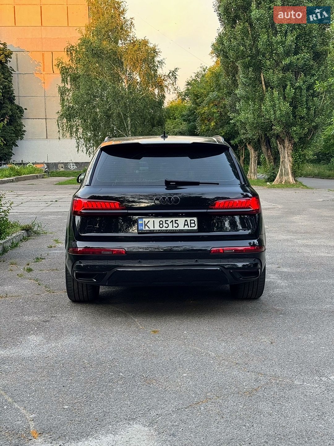 Audi Q7 2021 VIN WAUZZZ4M8MD026145 фото оголошення 6 з 12