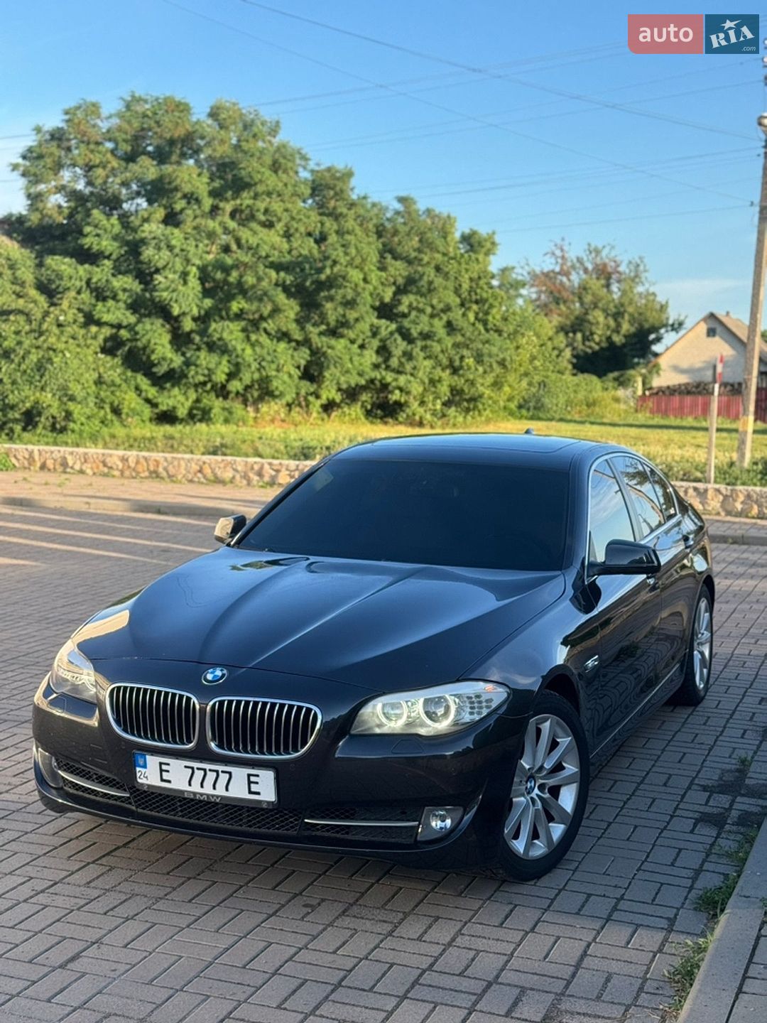 BMW 5 Series 2012 VIN WBAXH5C59DD107118 фото оголошення 2 з 14