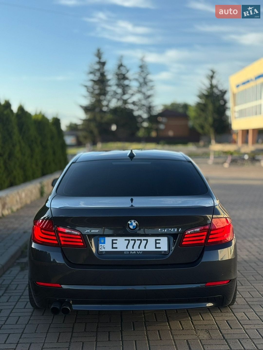 BMW 5 Series 2012 VIN WBAXH5C59DD107118 фото оголошення 6 з 14