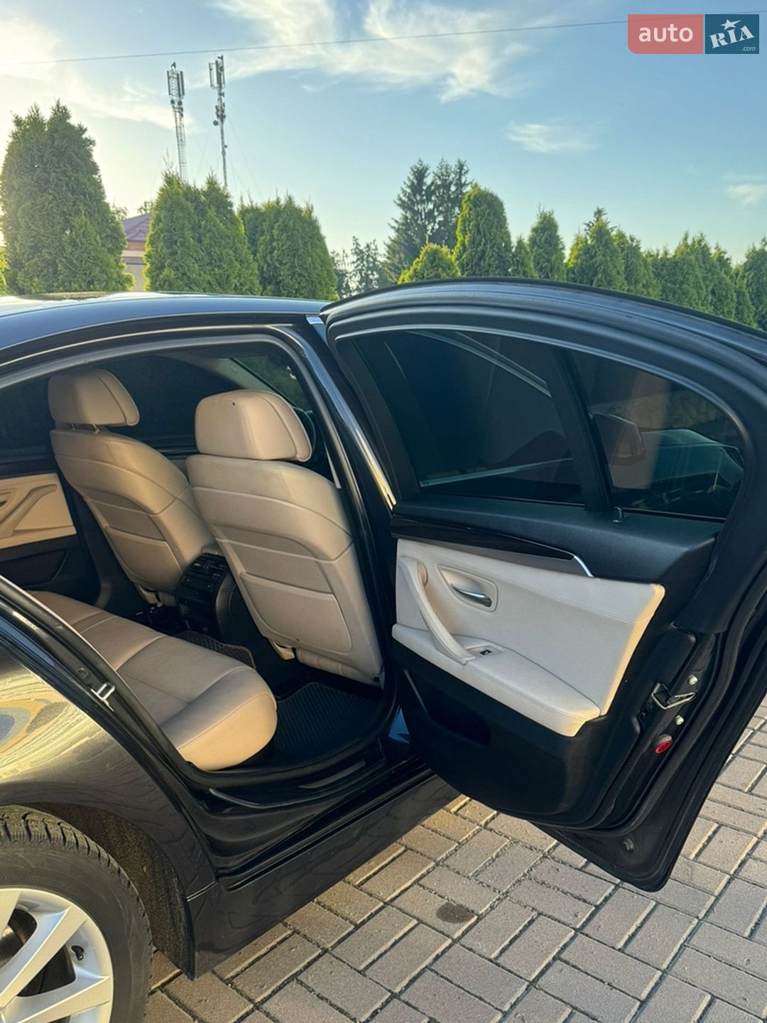 BMW 5 Series 2012 VIN WBAXH5C59DD107118 фото оголошення 8 з 14