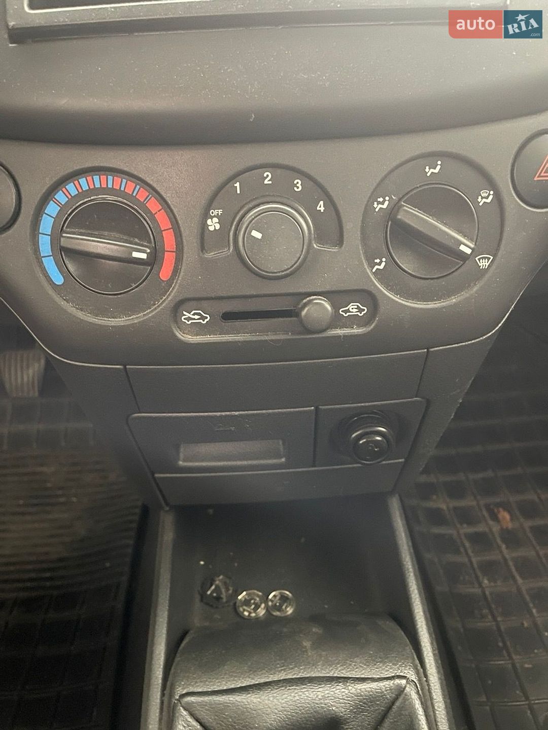Chevrolet Aveo 2011 VIN KL1SF69YEBB276713 фото оголошення 6 з 10