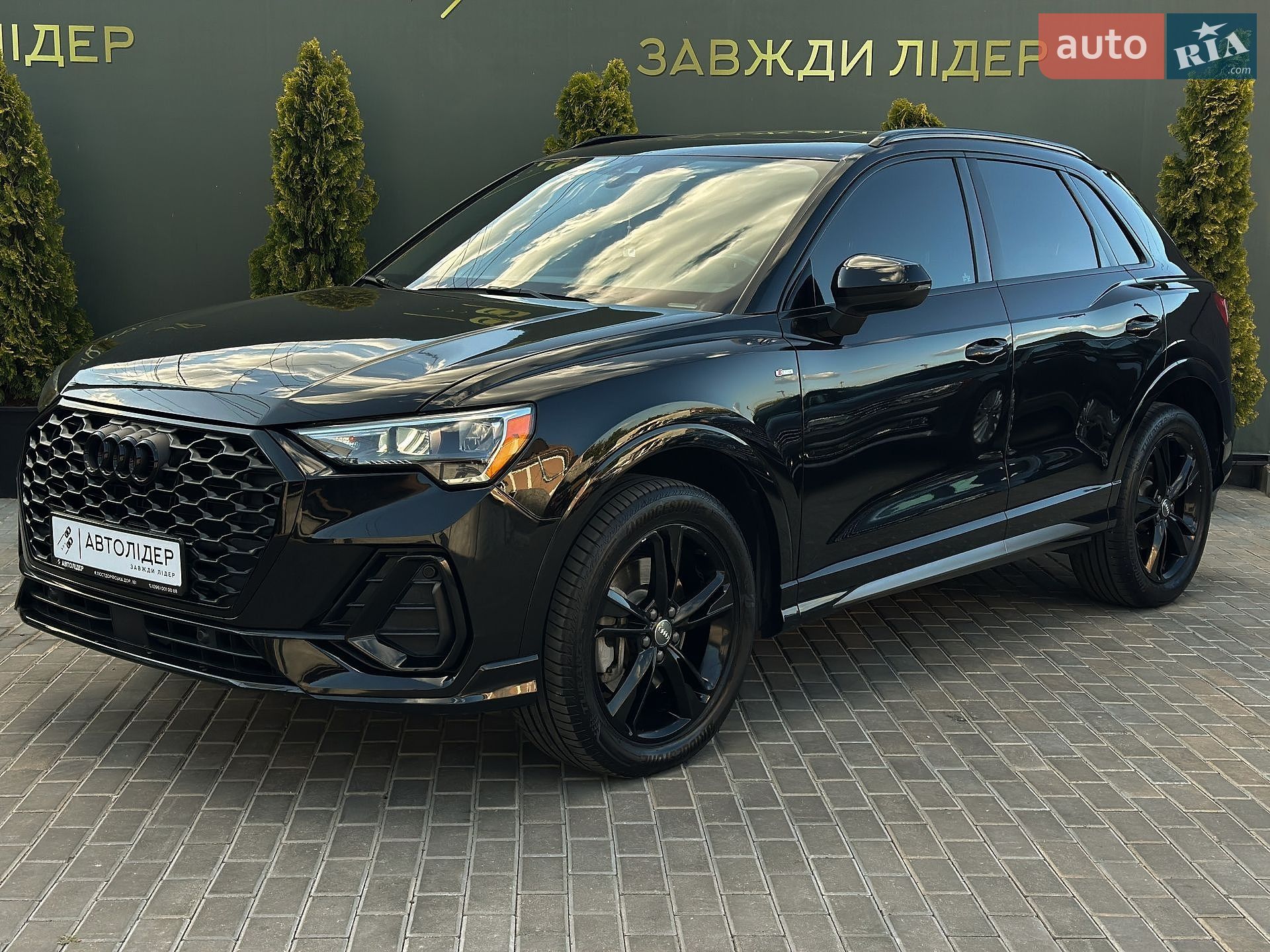 Audi Q3 2019 VIN WA1DECF30L1030713 фото оголошення 4 з 41