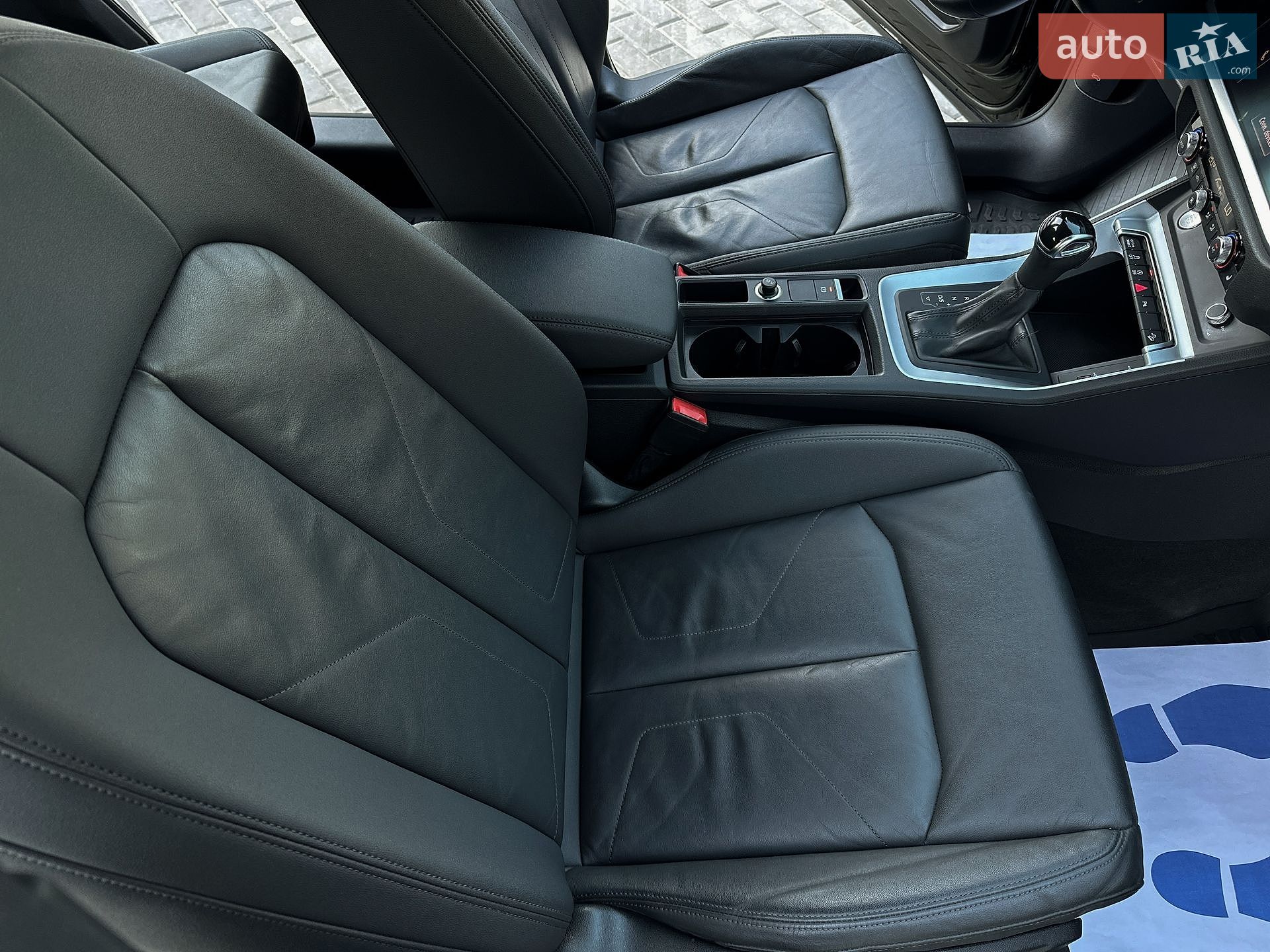 Audi Q3 2019 VIN WA1DECF30L1030713 фото оголошення 32 з 41