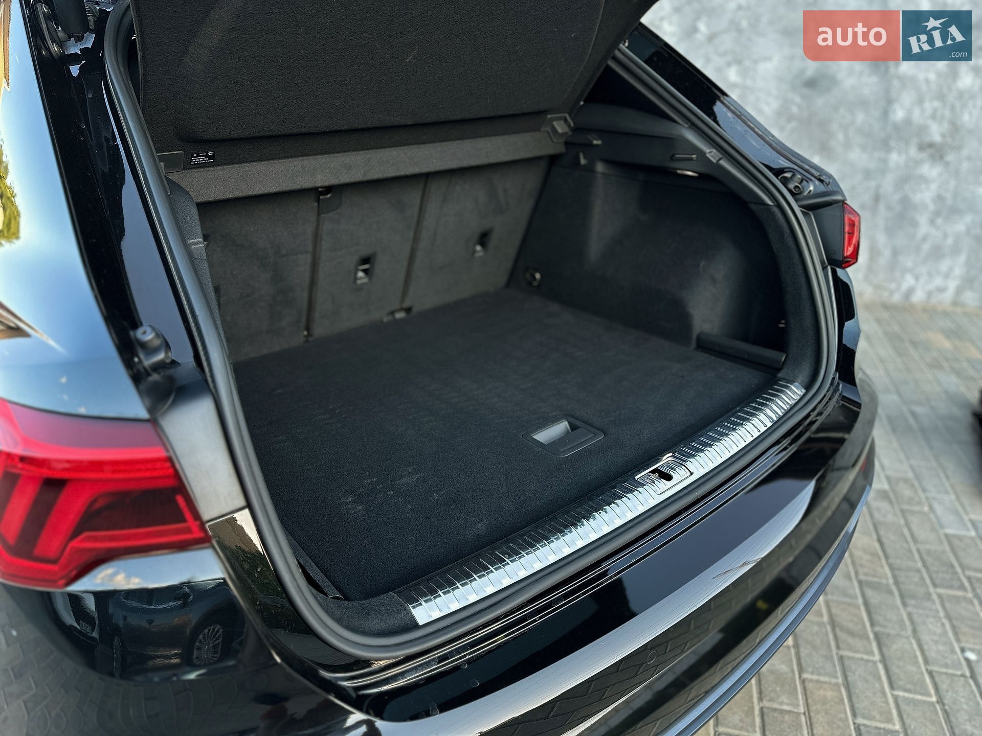 Audi Q3 2019 VIN WA1DECF30L1030713 фото оголошення 39 з 41