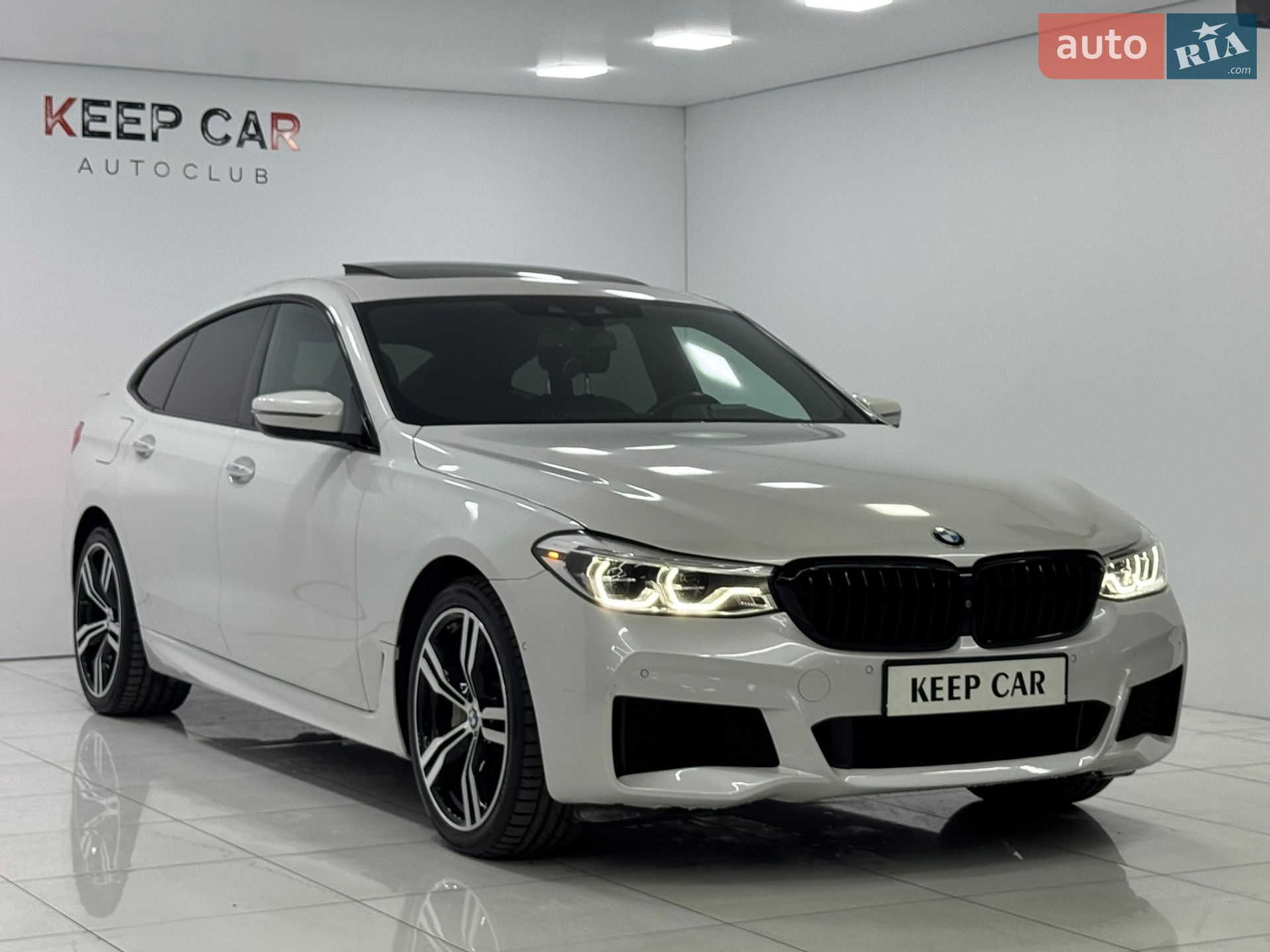 BMW 6 Series GT 2018 VIN WBAJV6C52JBK07072 фото оголошення 5 з 64