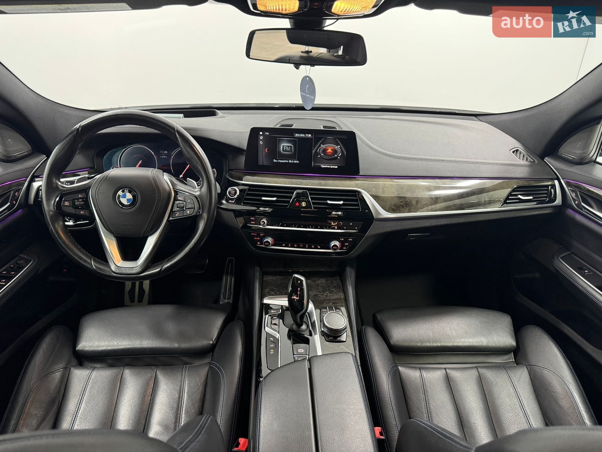 BMW 6 Series GT 2018 VIN WBAJV6C52JBK07072 фото оголошення 47 з 64