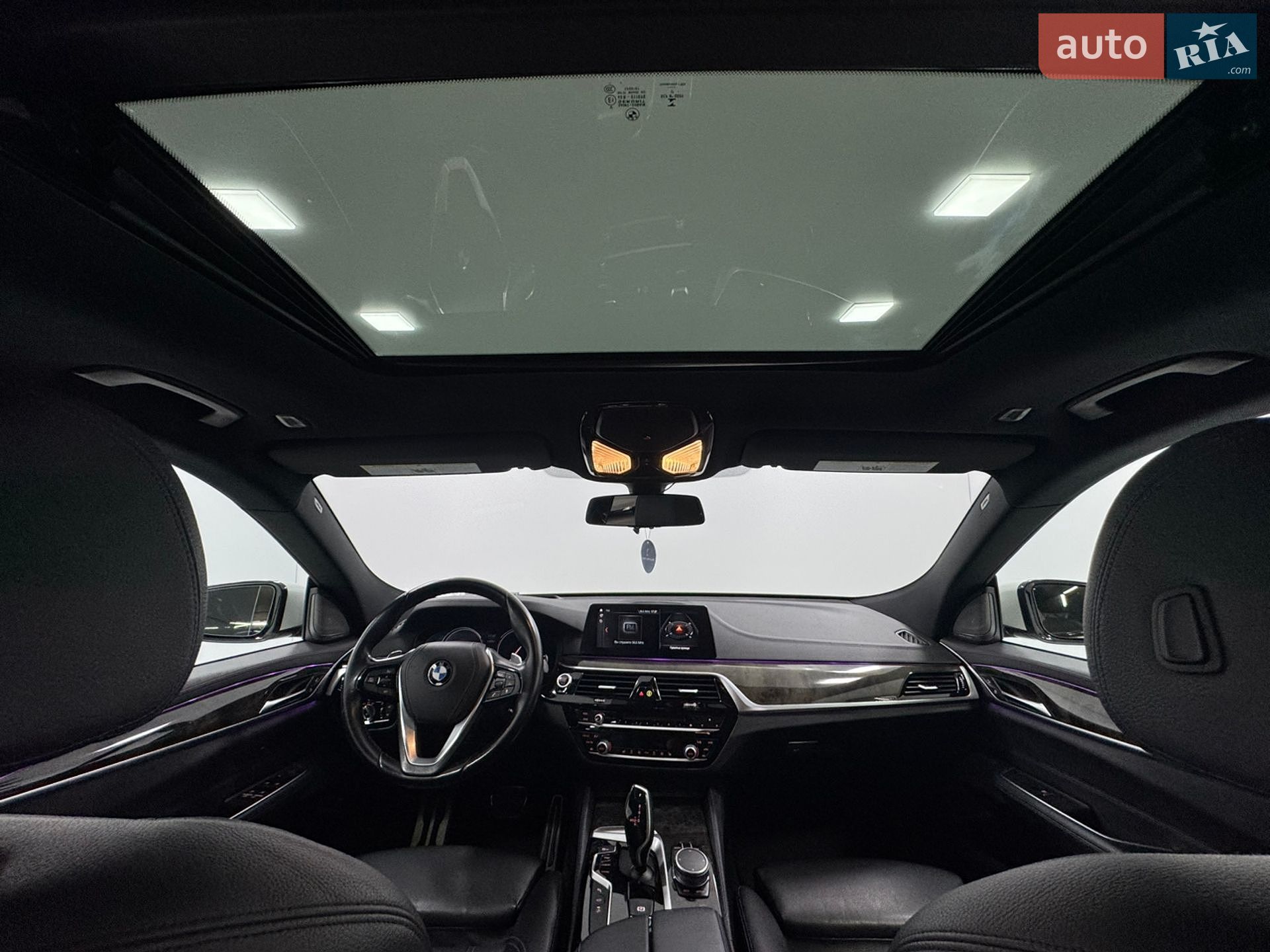 BMW 6 Series GT 2018 VIN WBAJV6C52JBK07072 фото оголошення 49 з 64