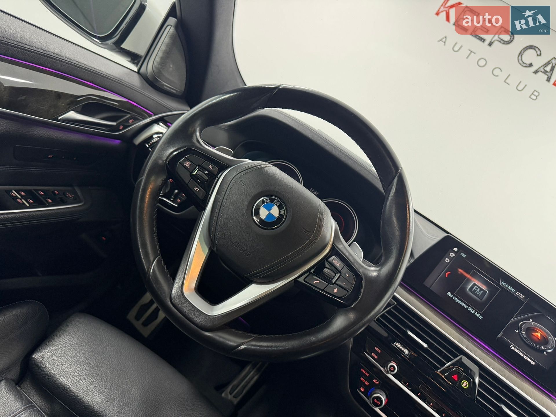 BMW 6 Series GT 2018 VIN WBAJV6C52JBK07072 фото оголошення 51 з 64