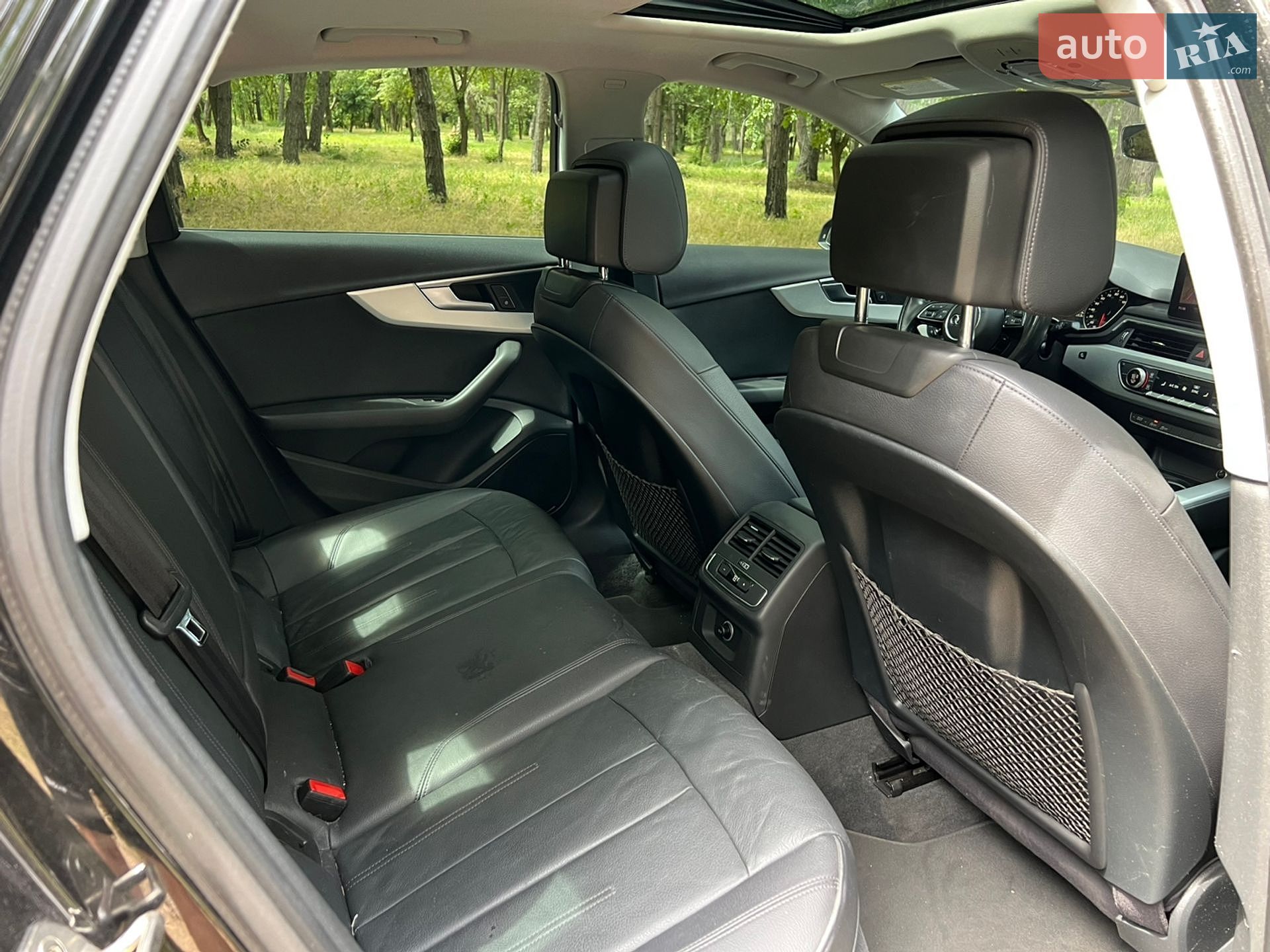 Audi A4 2016 VIN WAUGMAF47HN045547 фото оголошення 10 з 11