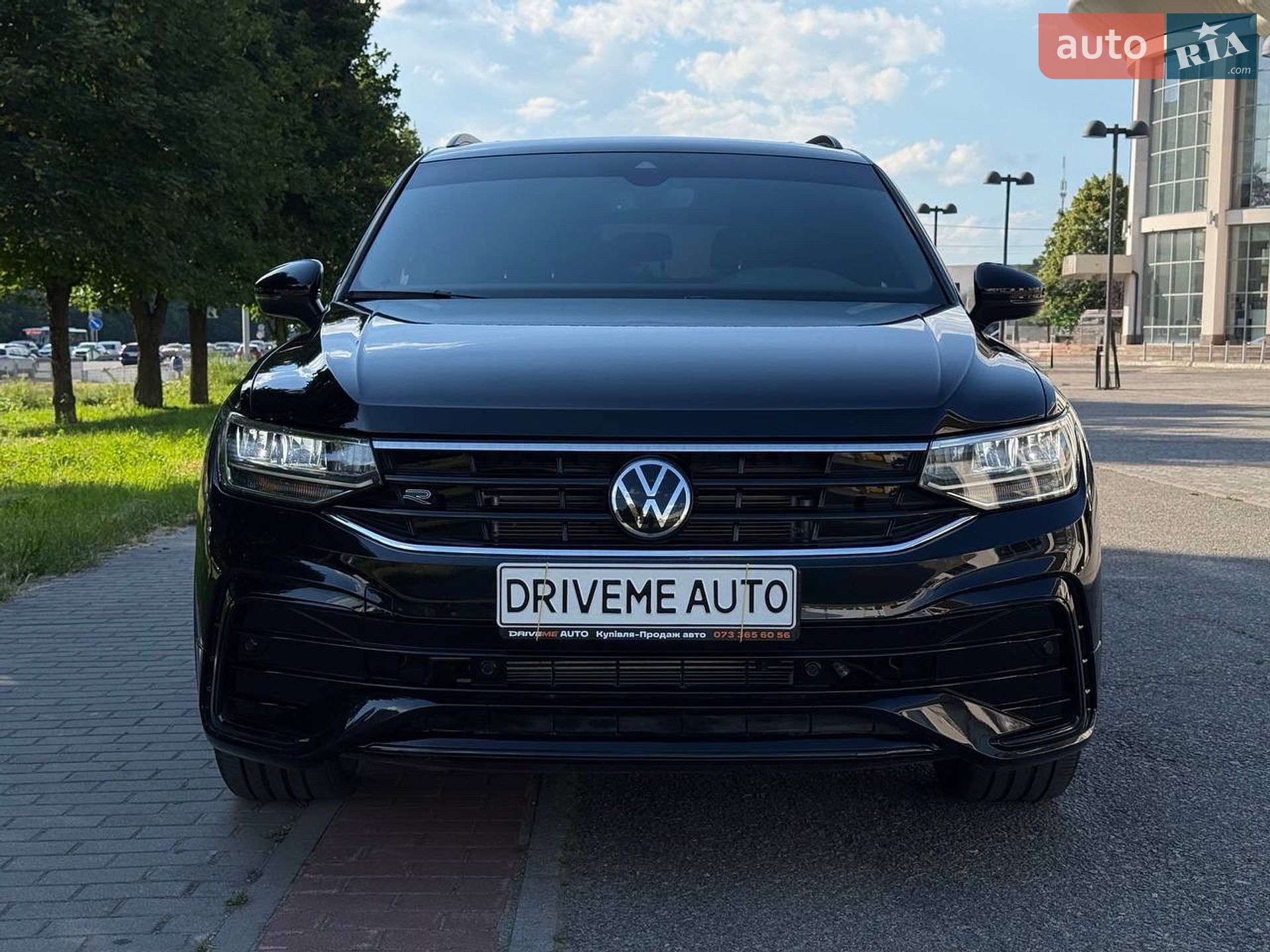 Volkswagen Tiguan 2024 VIN 3VVCB7AX8RM213205 фото оголошення 2 з 41