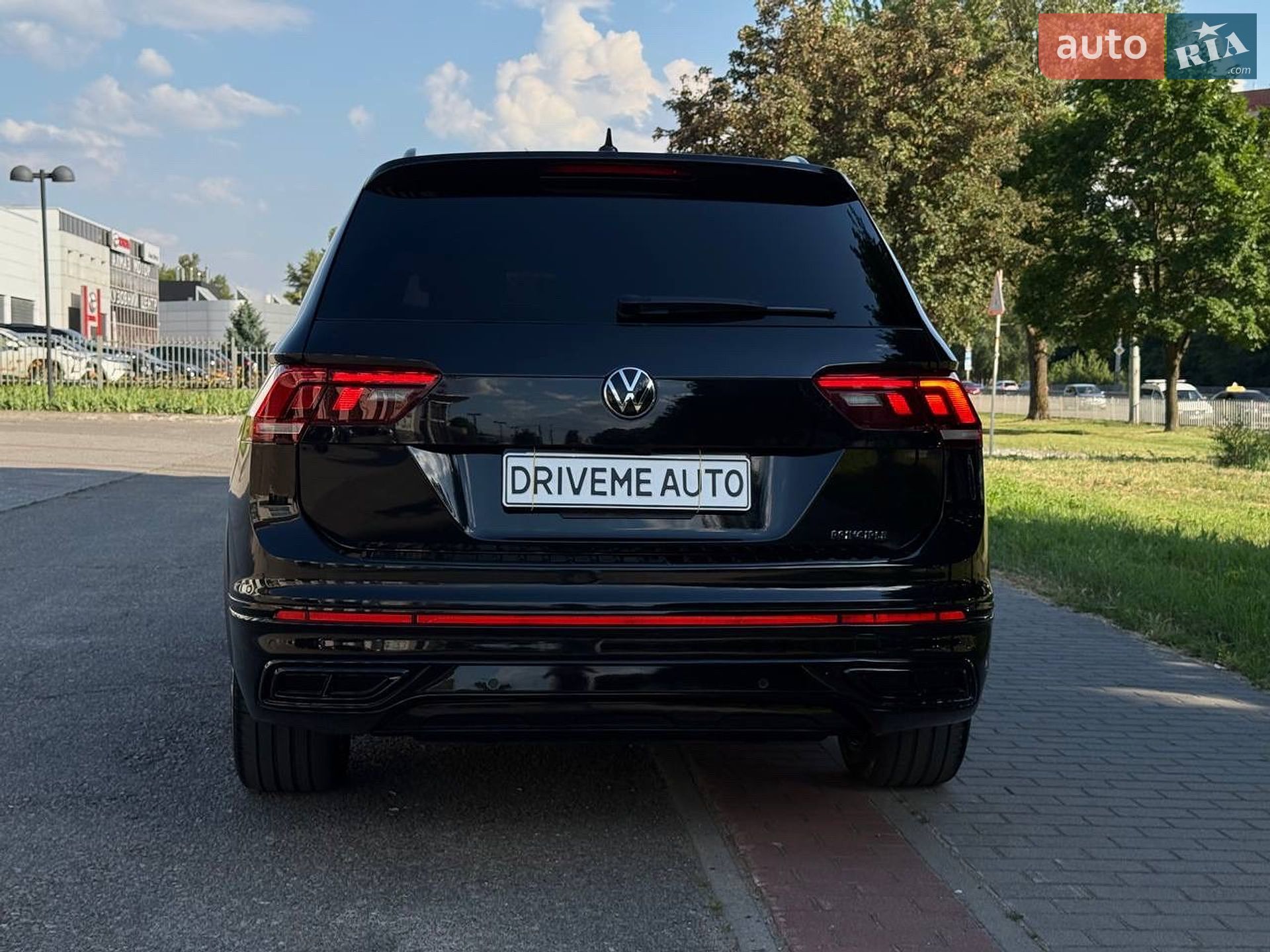 Volkswagen Tiguan 2024 VIN 3VVCB7AX8RM213205 фото оголошення 5 з 41