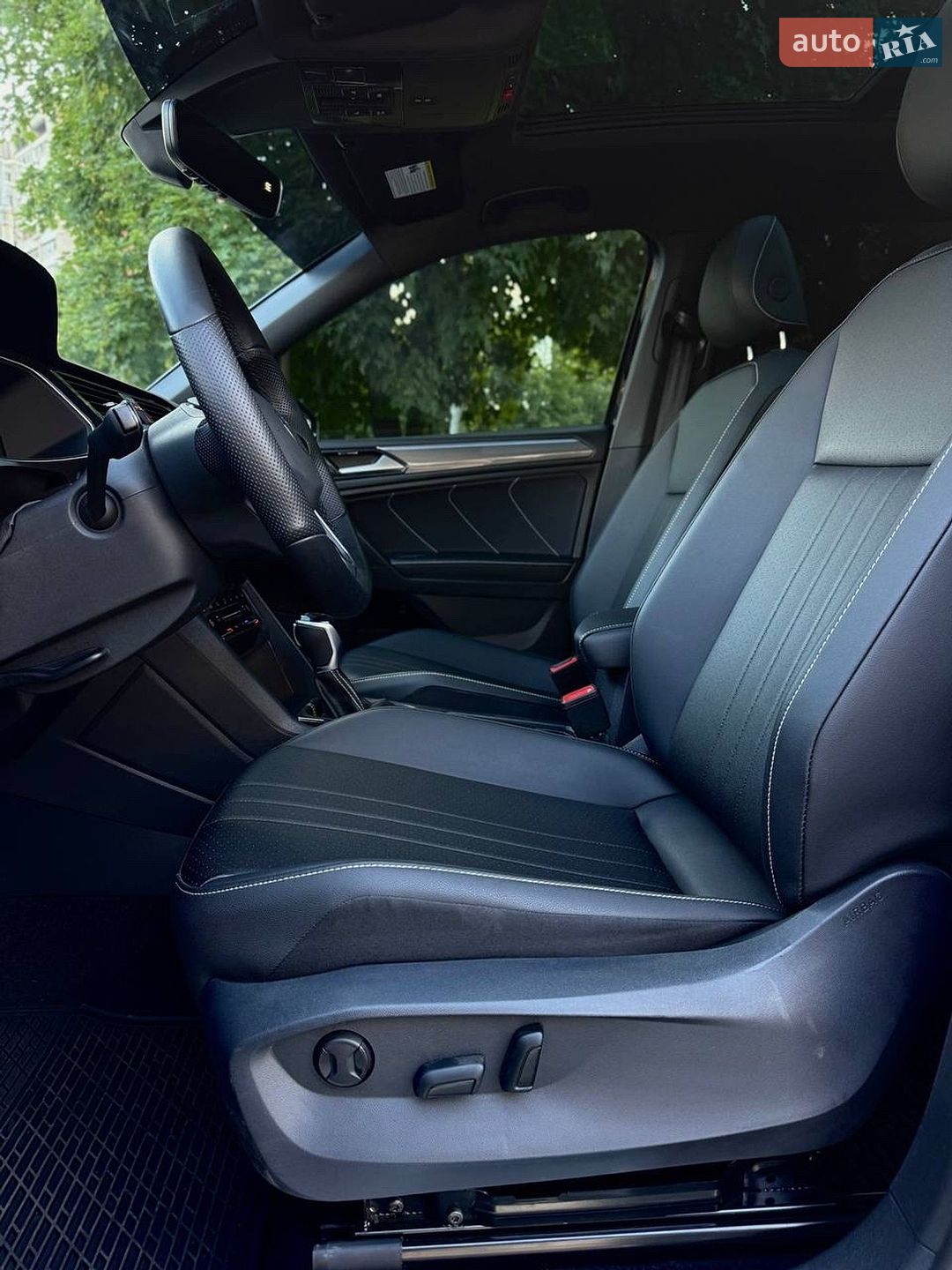 Volkswagen Tiguan 2024 VIN 3VVCB7AX8RM213205 фото оголошення 27 з 41