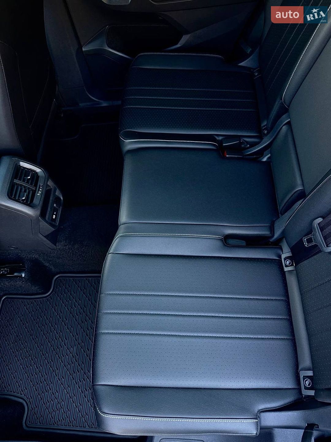 Volkswagen Tiguan 2024 VIN 3VVCB7AX8RM213205 фото оголошення 35 з 41