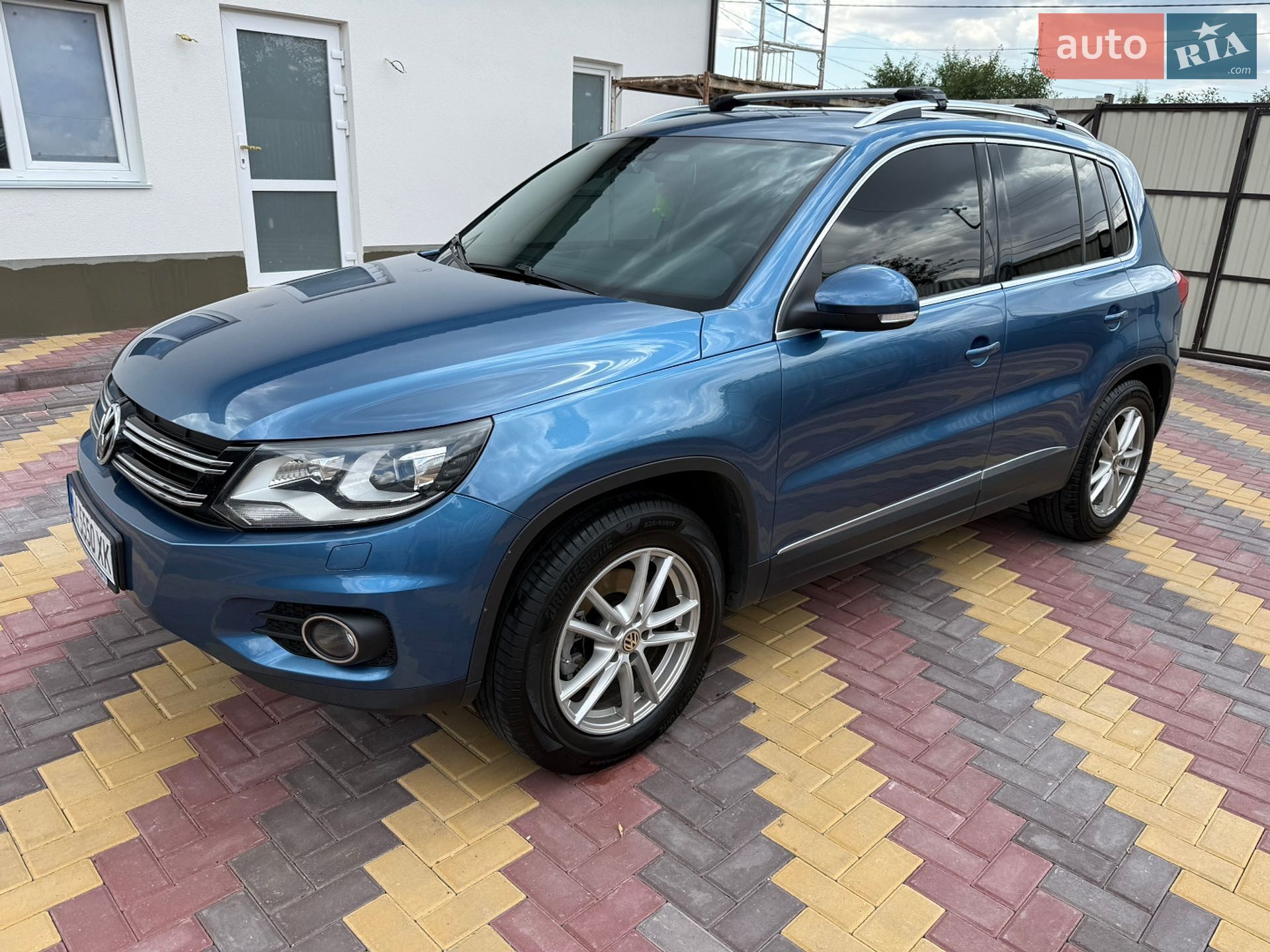 Volkswagen Tiguan 2014 VIN WVGZZZ5NZEW573737 фото оголошення 4 з 52