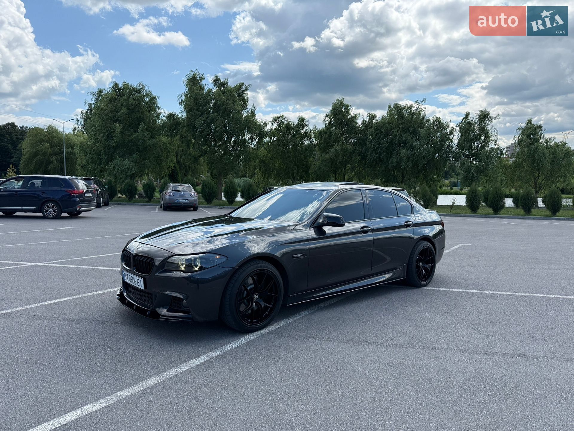 BMW 5 Series 2012 VIN WBAFU7C50DDU68790 фото оголошення 4 з 21