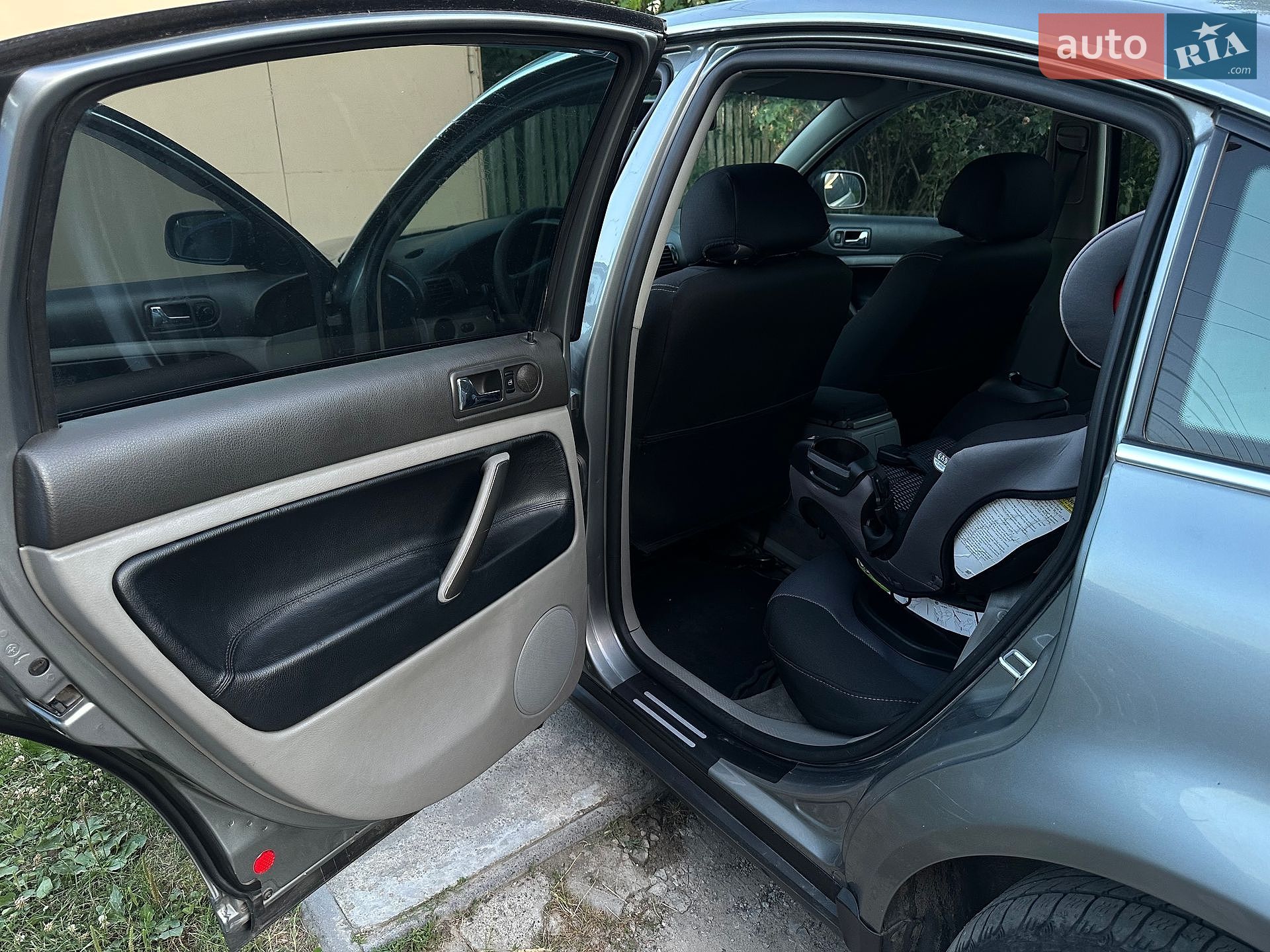 Volkswagen Passat 2003 VIN WVWZZZ3BZ3P044945 фото оголошення 5 з 9
