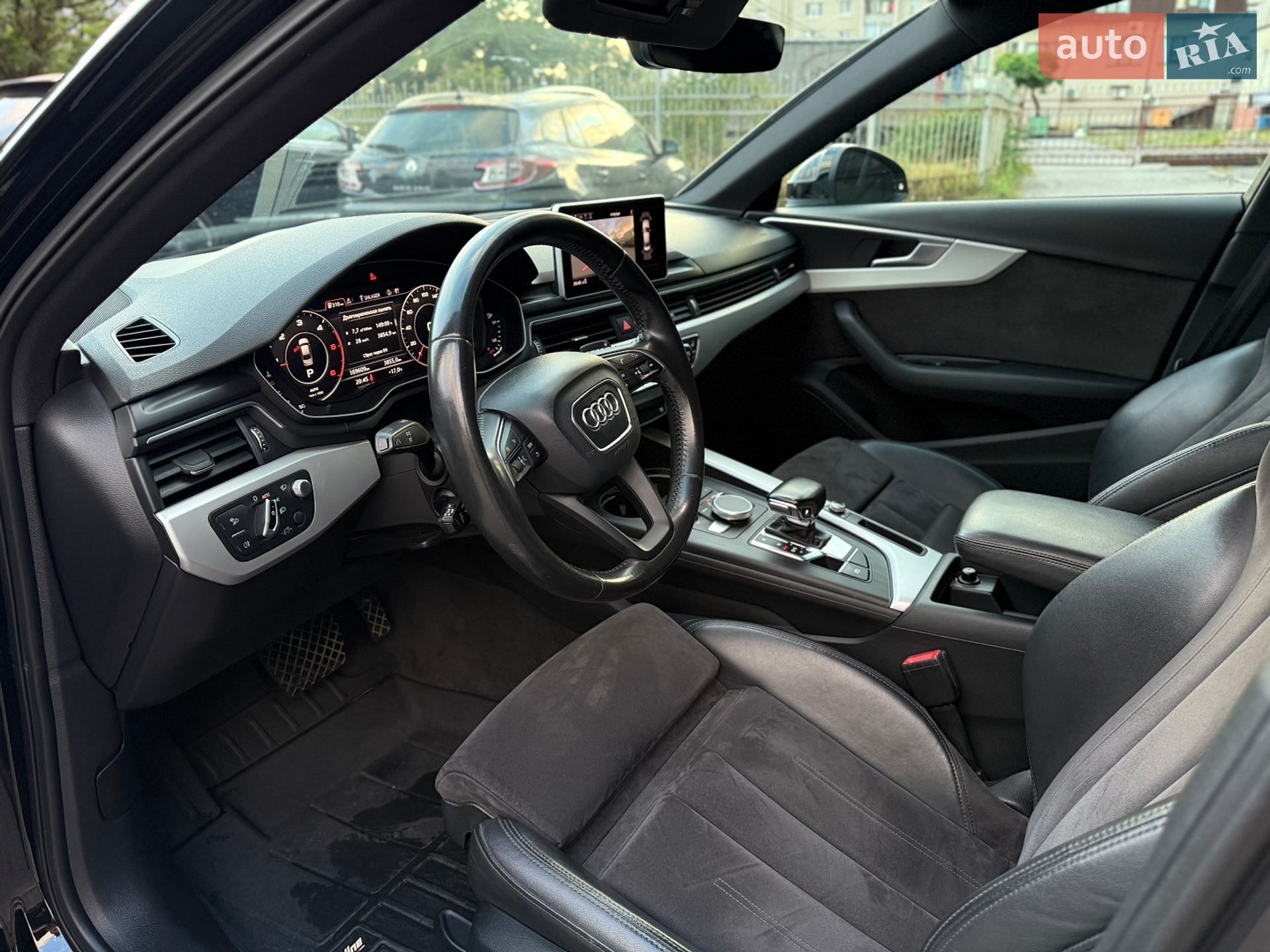 Audi A4 2016 VIN WAUZZZF46GN002499 фото оголошення 3 з 52