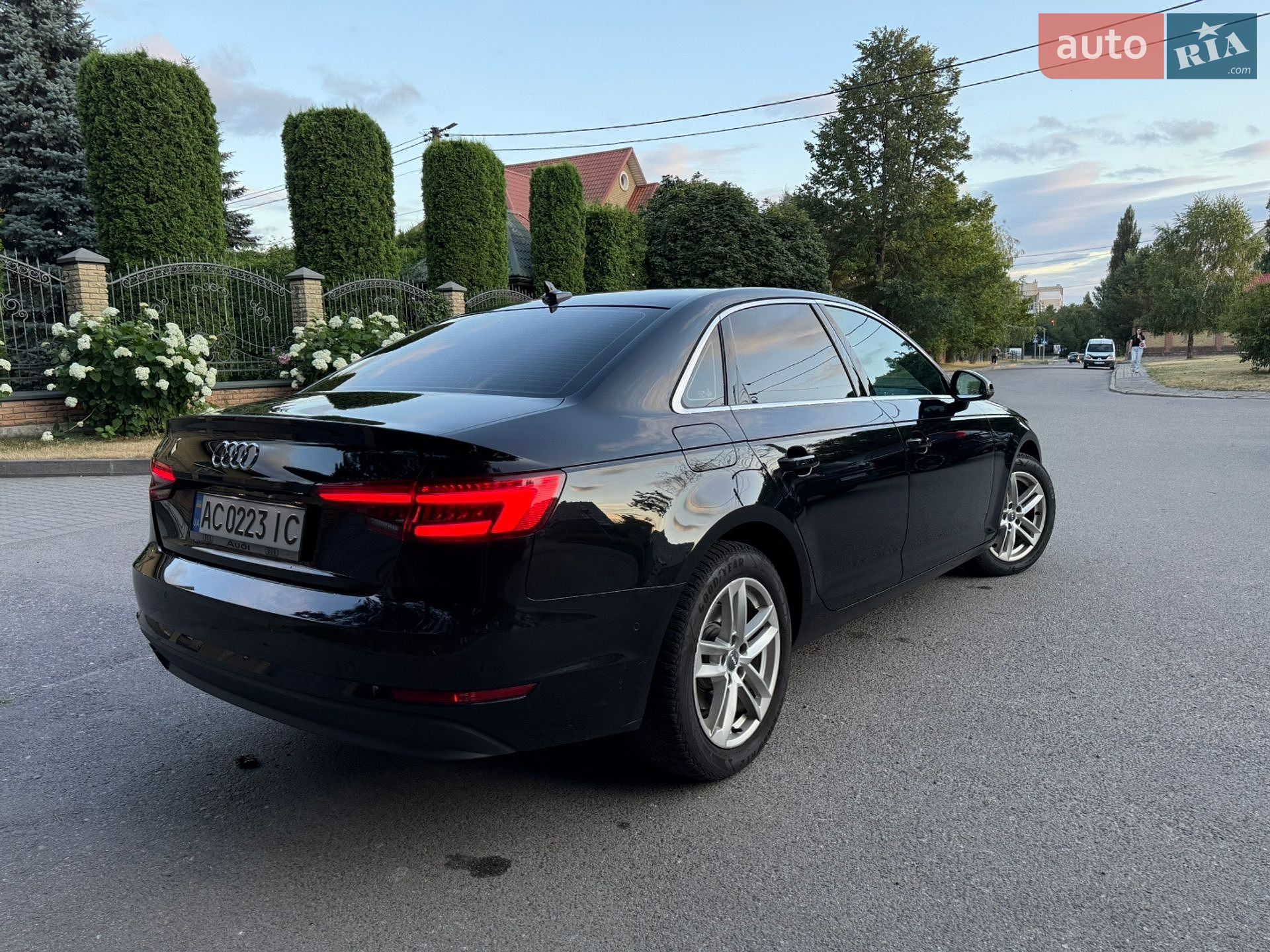 Audi A4 2016 VIN WAUZZZF46GN002499 фото оголошення 21 з 52