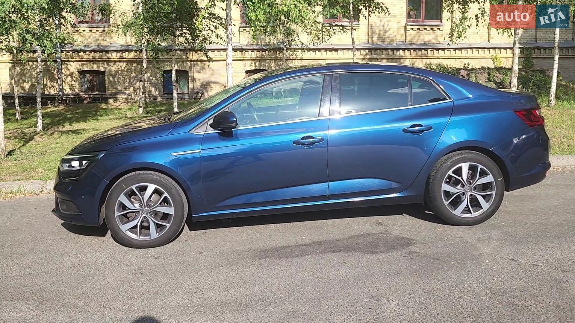 Renault Megane 2018 VIN VF1RFB00659715951 фото оголошення 10 з 25