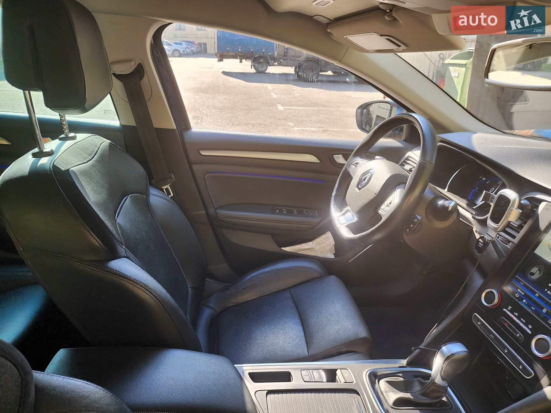Renault Megane 2018 VIN VF1RFB00659715951 фото оголошення 12 з 25