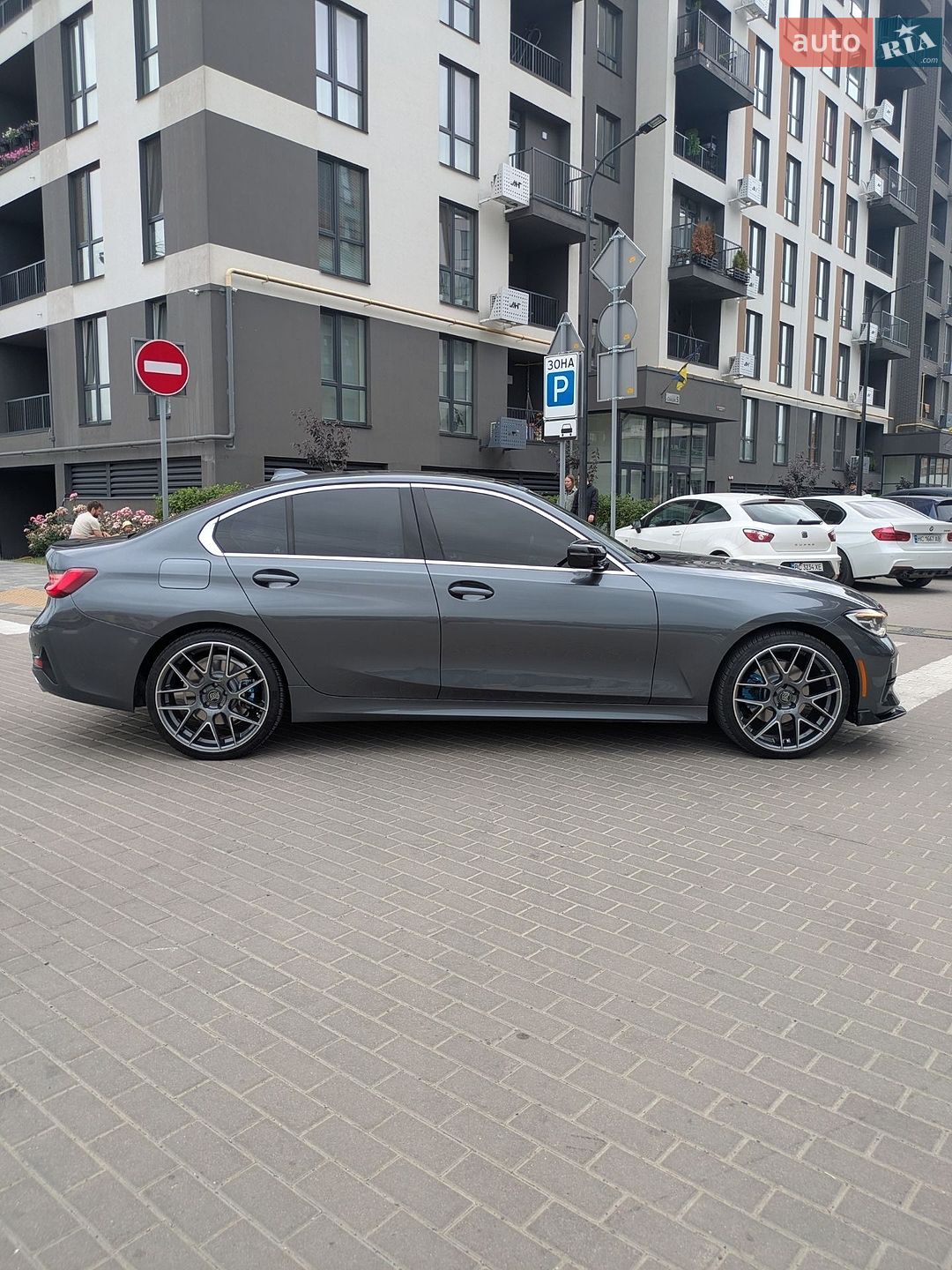 BMW 3 Series 2021 VIN 3MW5R1J0XN8C30672 фото оголошення 4 з 20