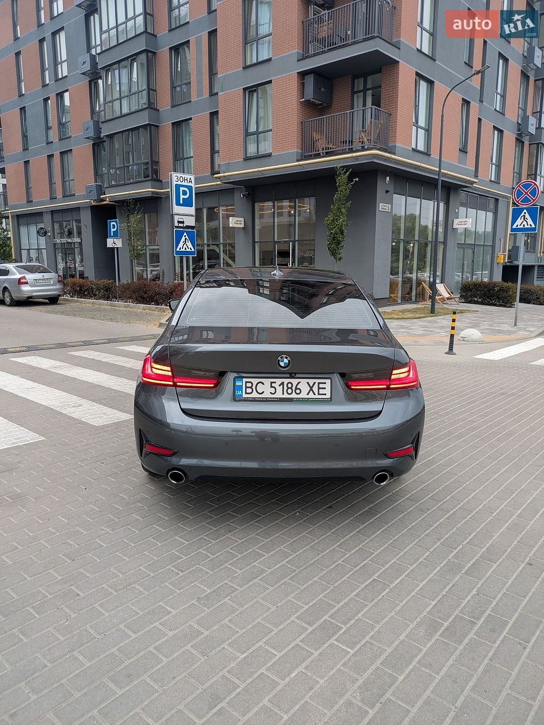 BMW 3 Series 2021 VIN 3MW5R1J0XN8C30672 фото оголошення 9 з 20
