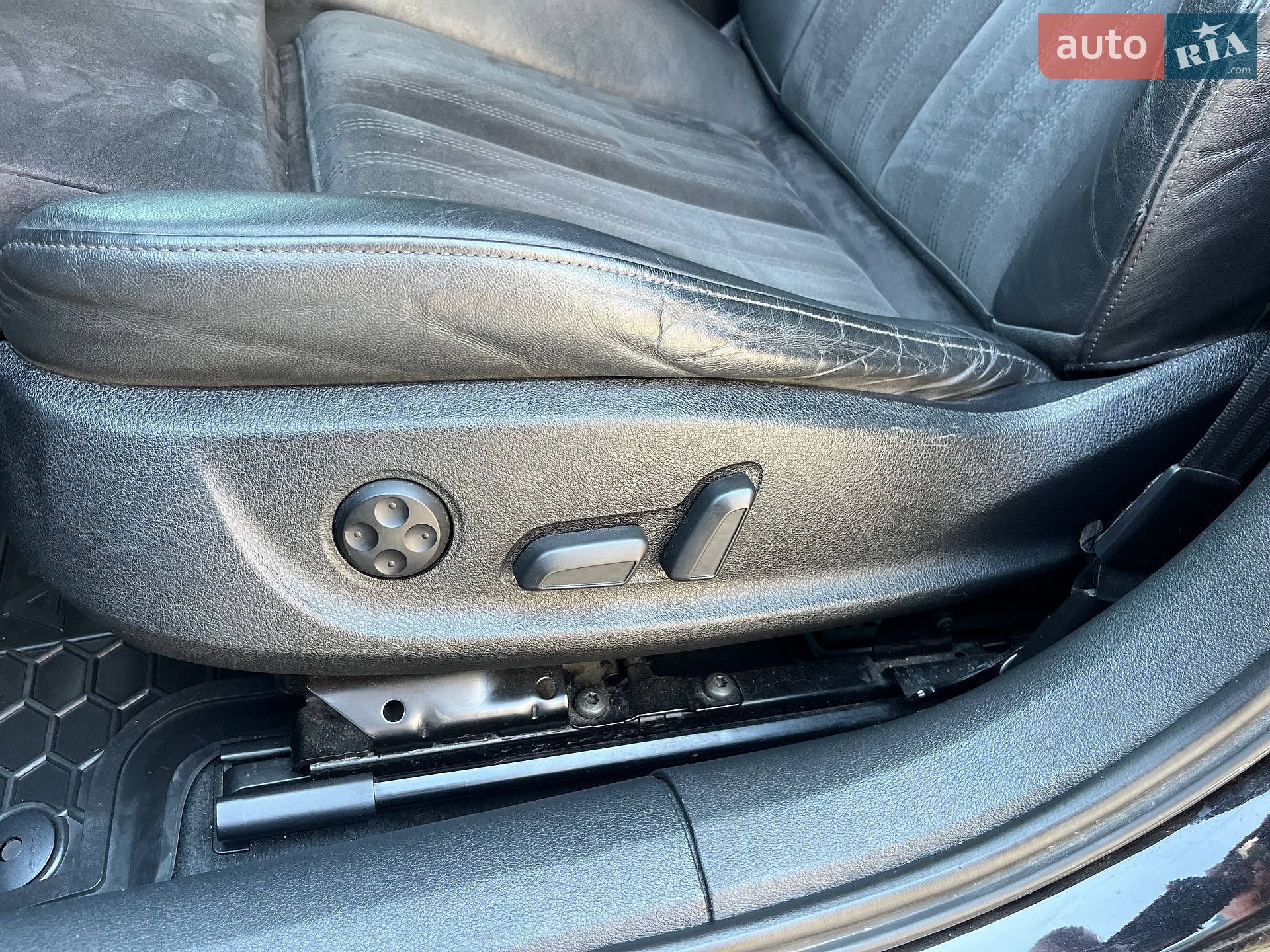 Audi A6 2014 VIN WAUZZZ4G6EN184618 фото оголошення 28 з 38
