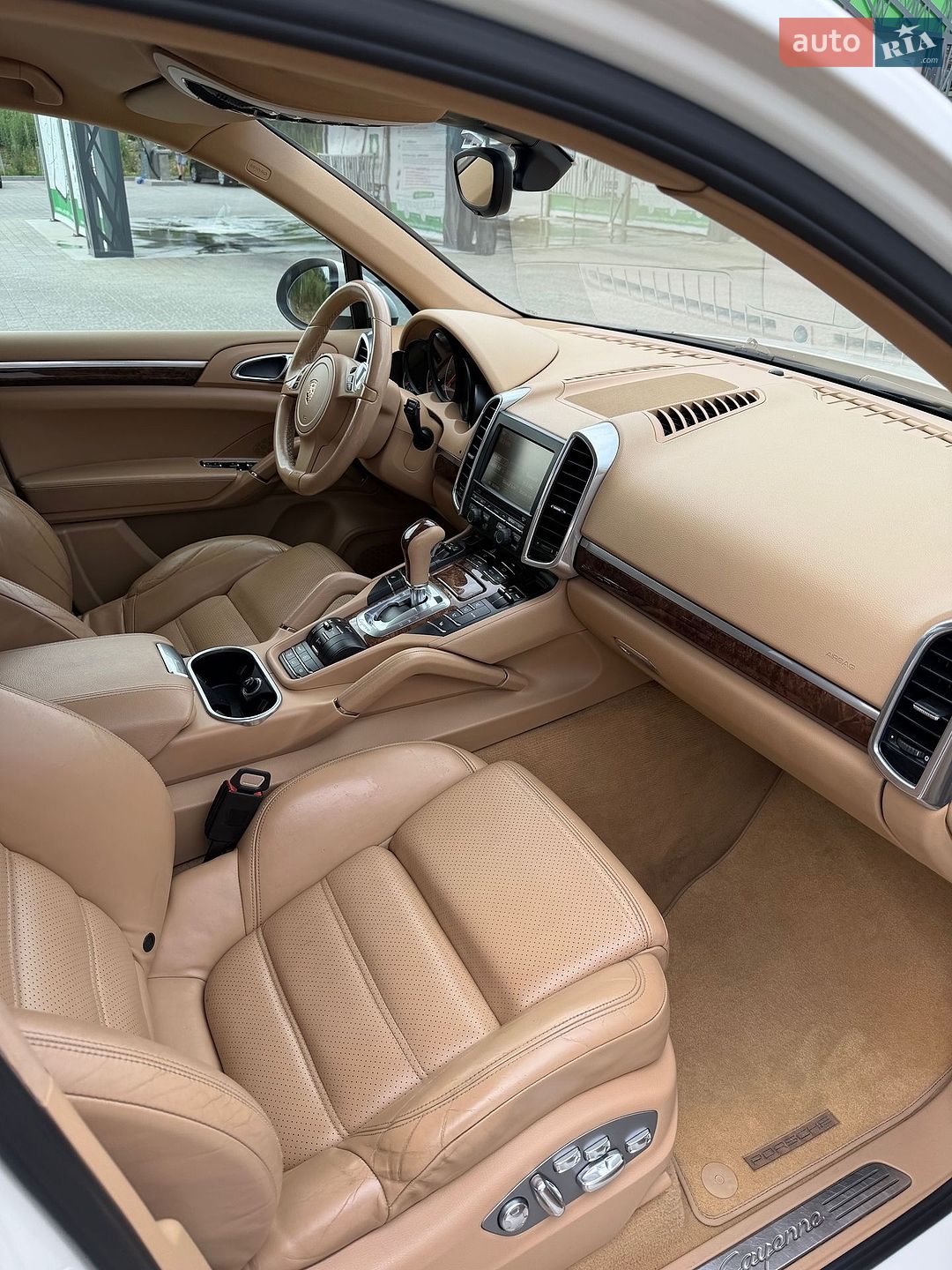 Porsche Cayenne 2011 VIN WP1ZZZ92ZBLA00187 фото оголошення 13 з 28