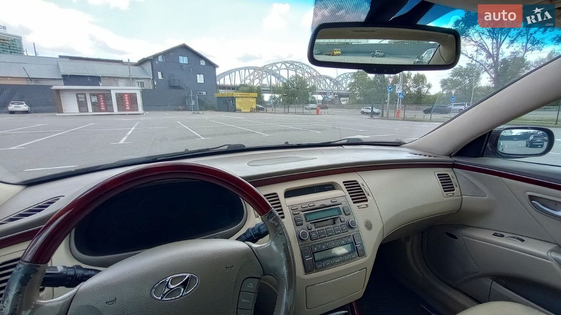 Hyundai Grandeur 2006 VIN KMHFC41DP6A124742 фото оголошення 7 з 17