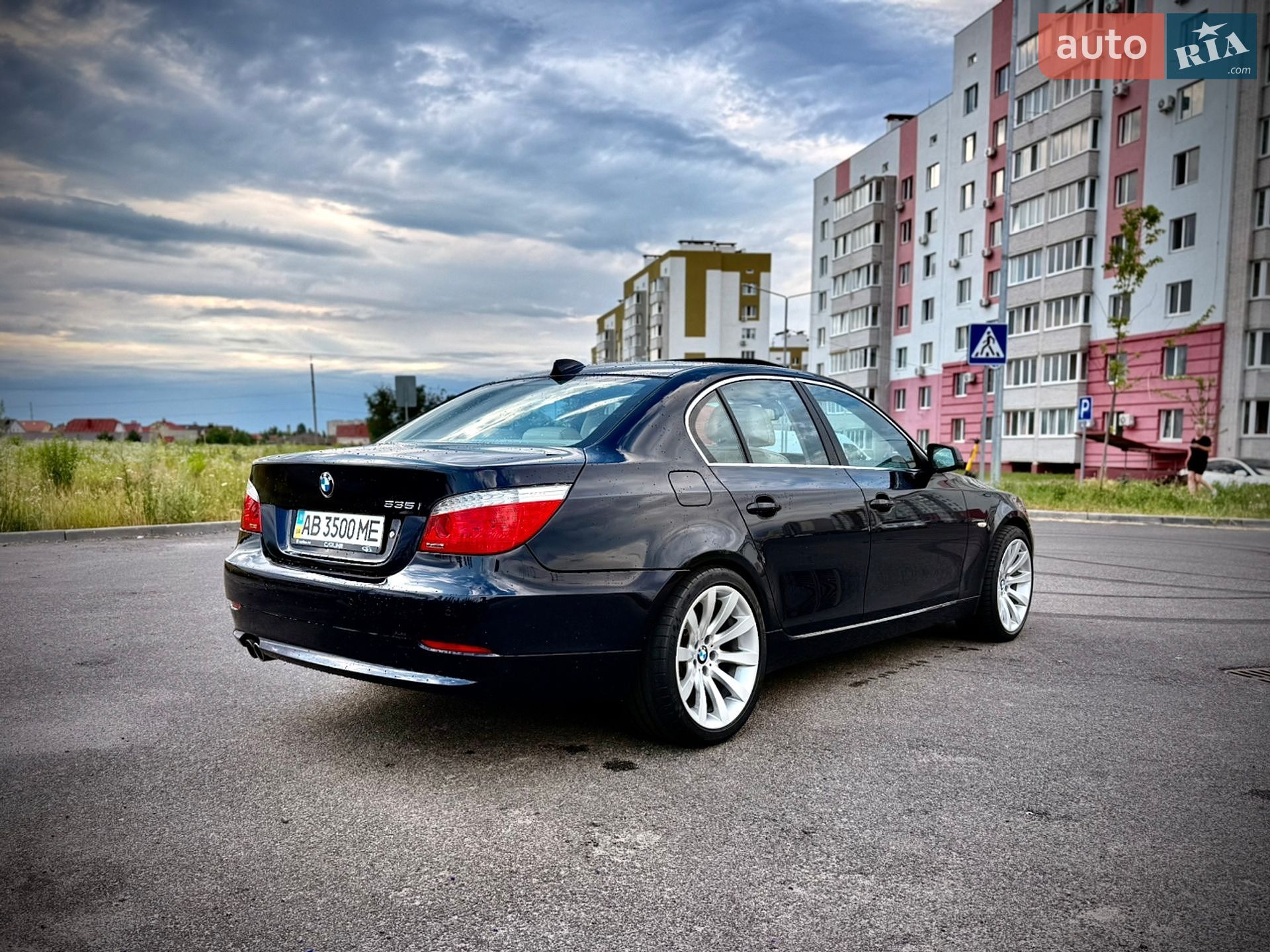 BMW 5 Series 2009 VIN WBANV9C50AC139495 фото оголошення 8 з 36