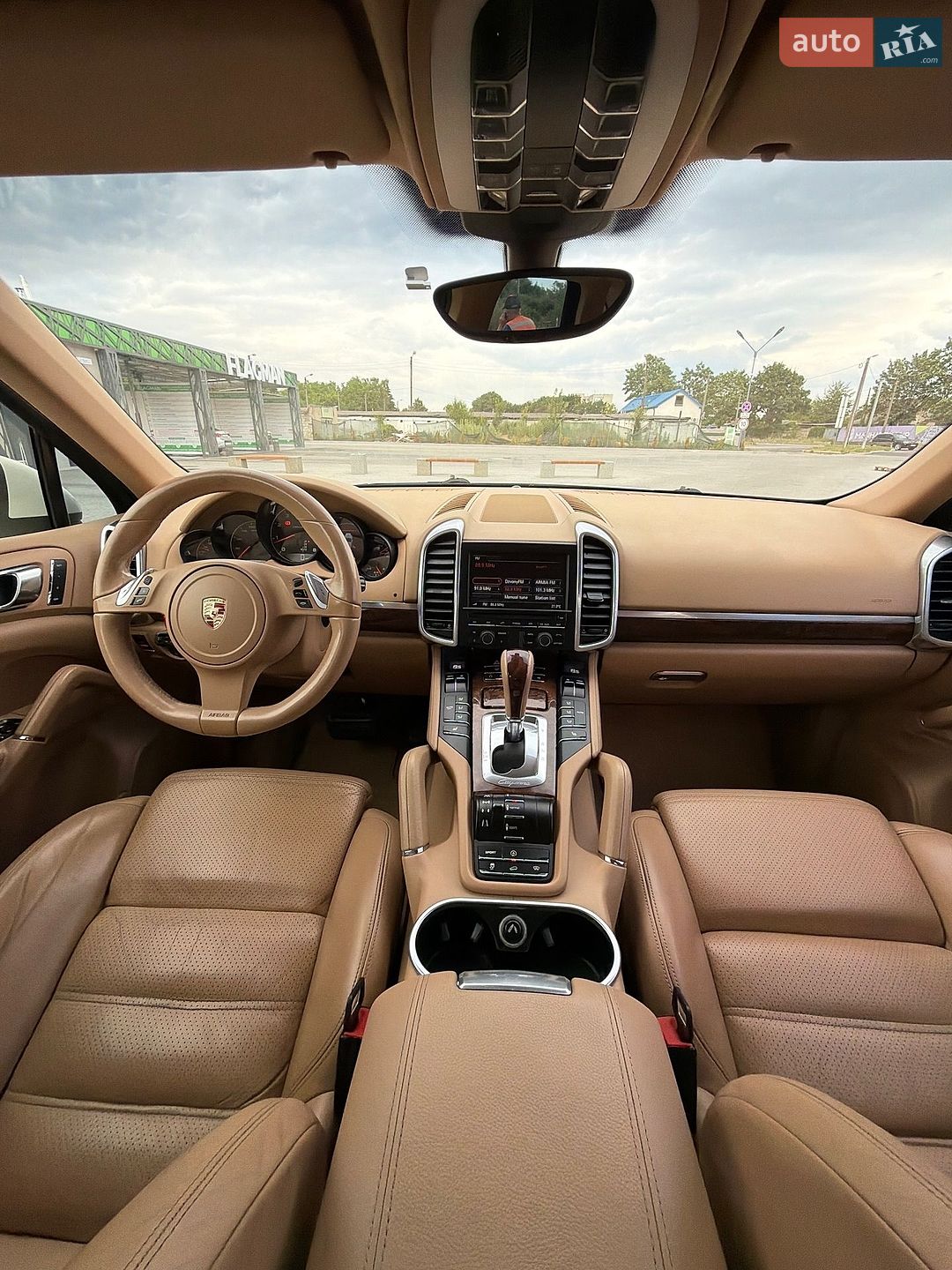 Porsche Cayenne 2011 VIN WP1ZZZ92ZBLA00187 фото оголошення 17 з 28