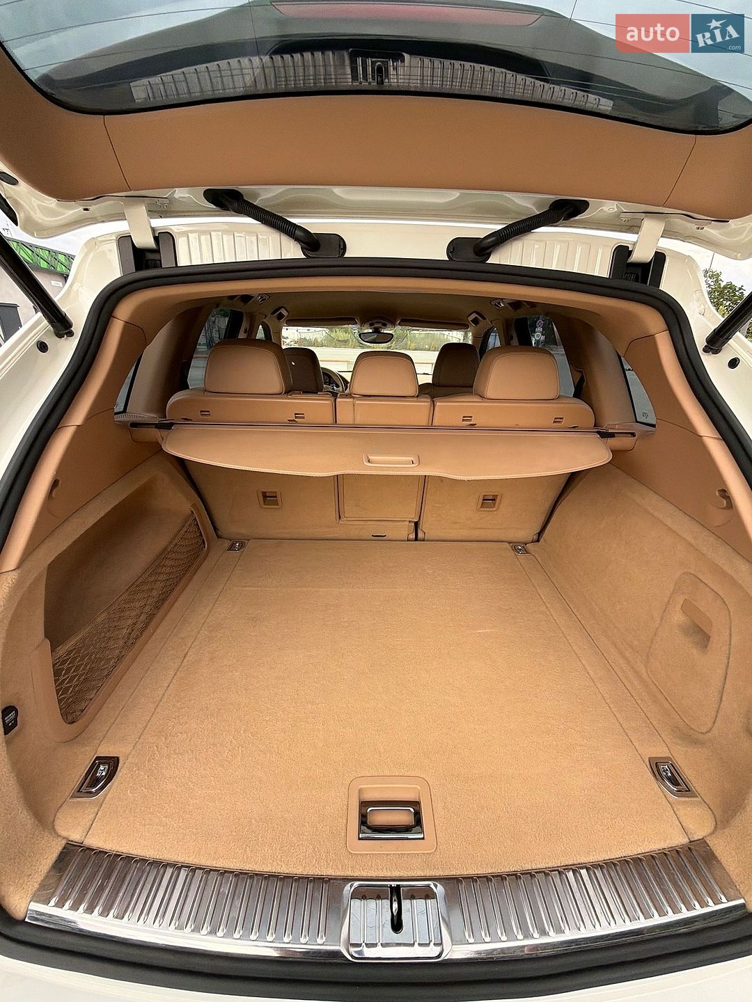 Porsche Cayenne 2011 VIN WP1ZZZ92ZBLA00187 фото оголошення 20 з 28