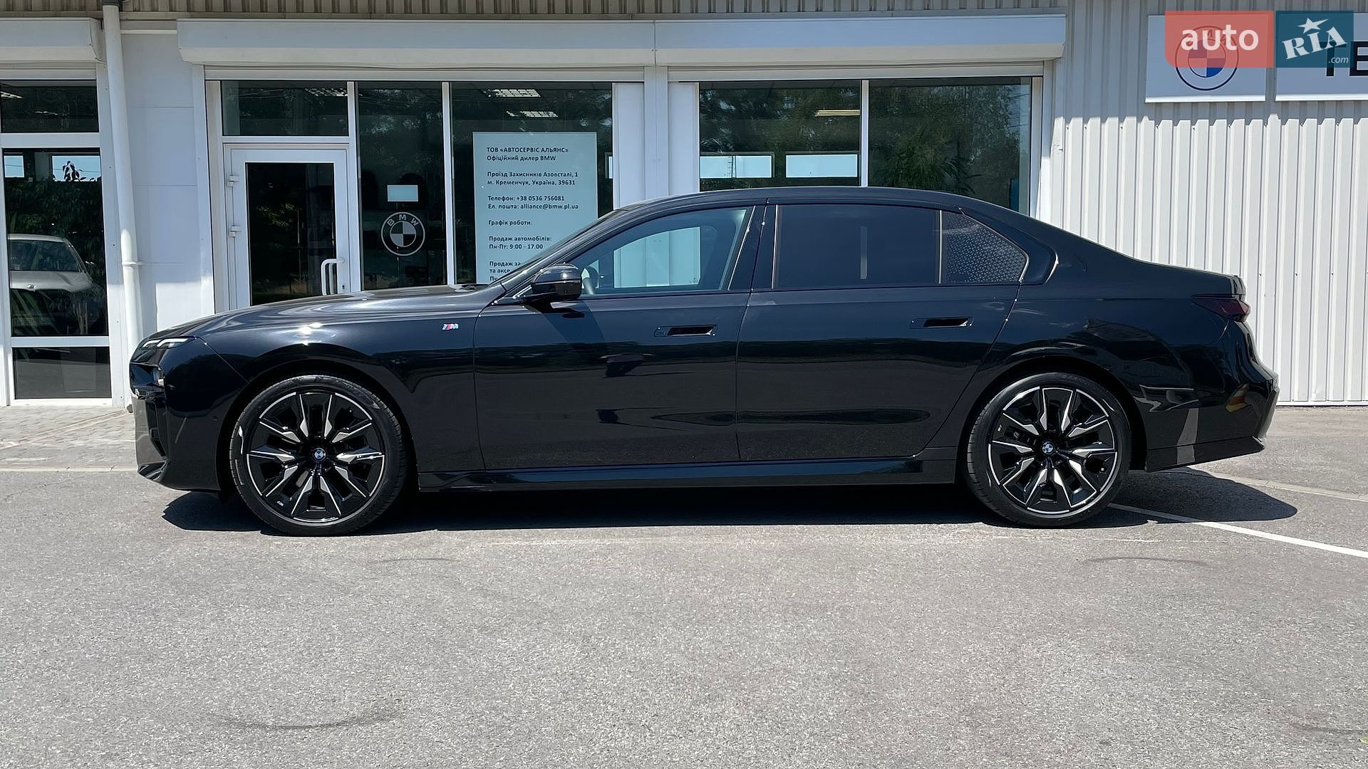 BMW 7 Series 2025 VIN WBA21EJ0X0CV76496 фото оголошення 7 з 35