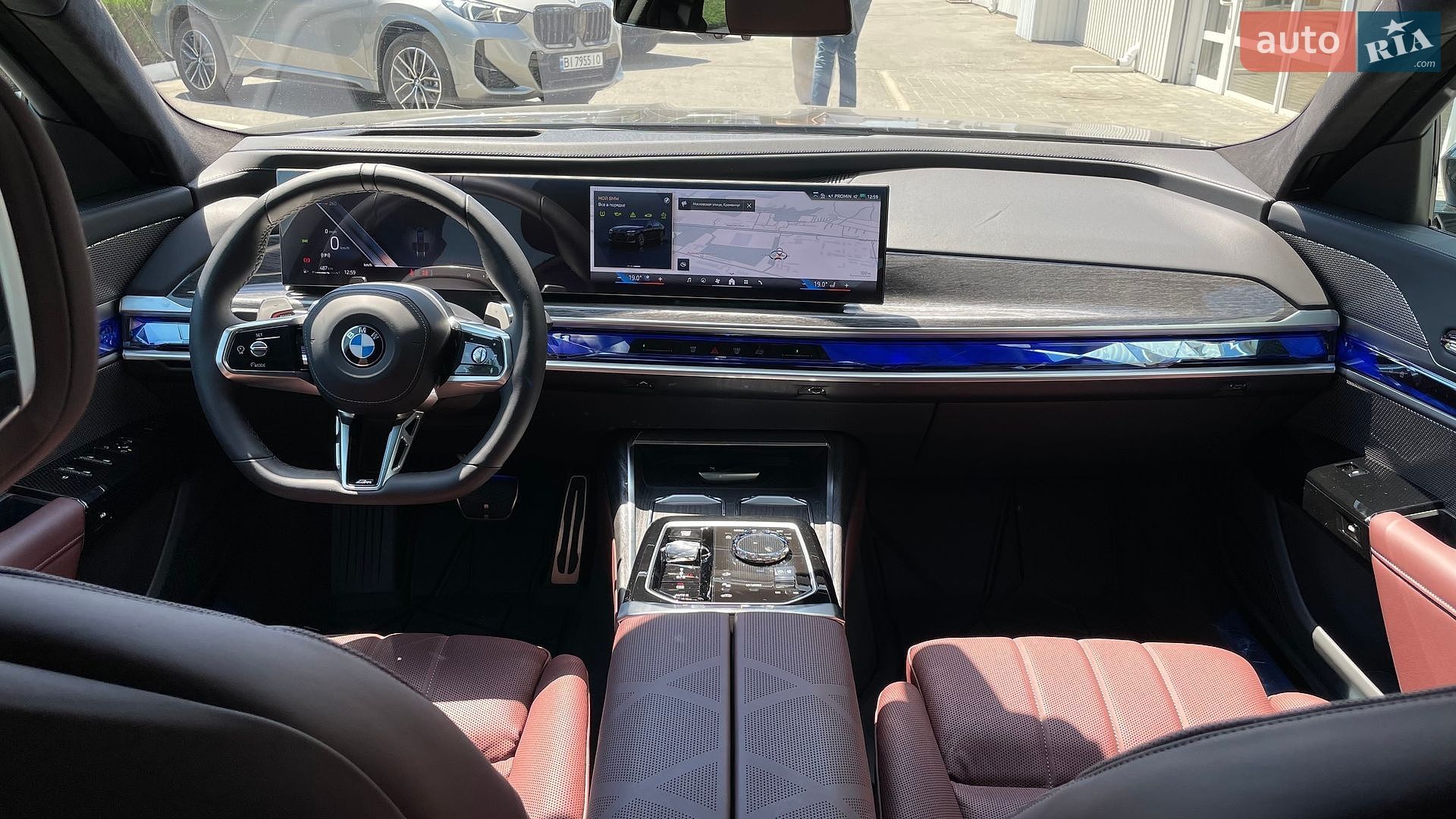 BMW 7 Series 2025 VIN WBA21EJ0X0CV76496 фото оголошення 12 з 35