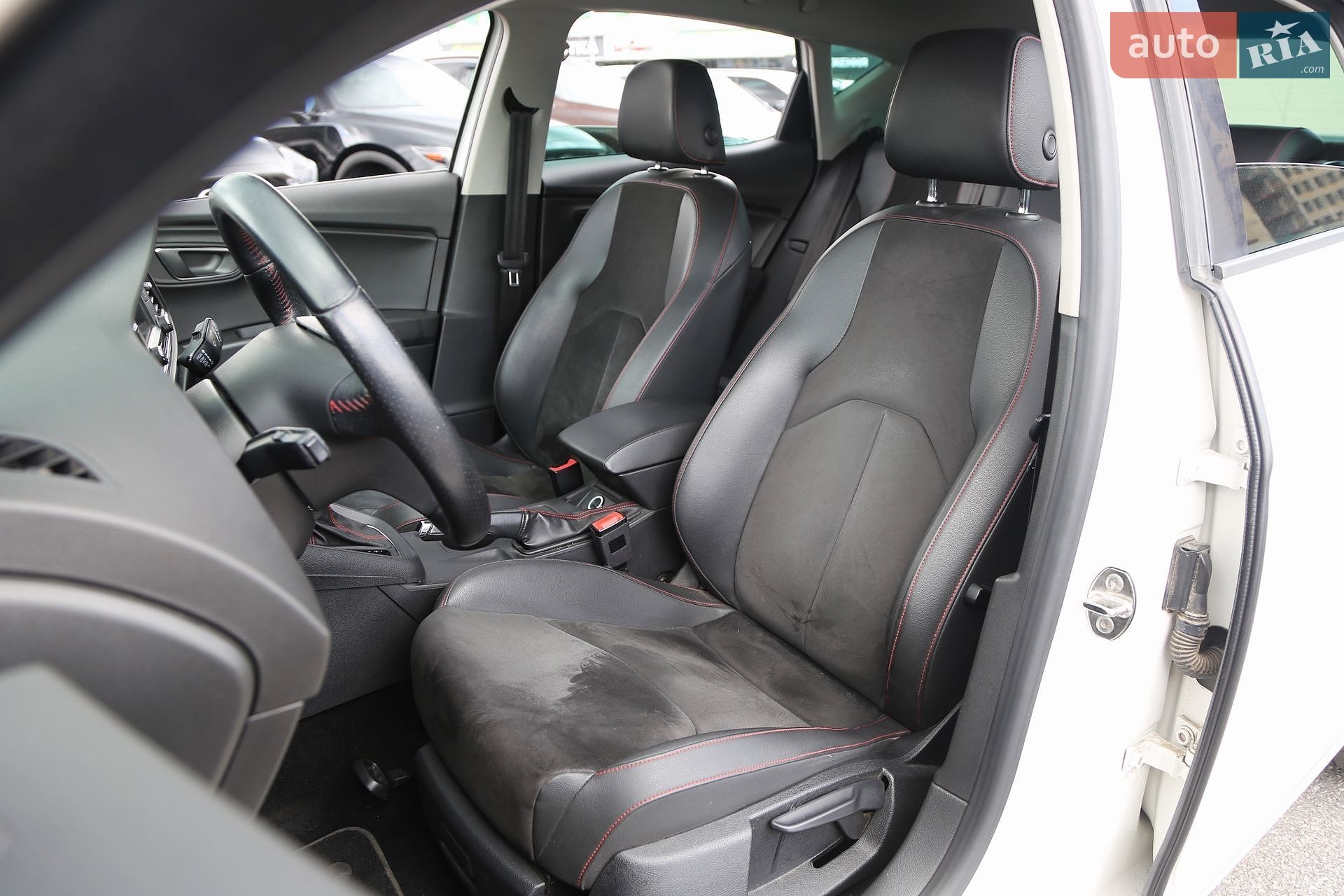 SEAT Leon 2015 VIN VSSZZZ5FZFR102326 фото оголошення 9 з 25