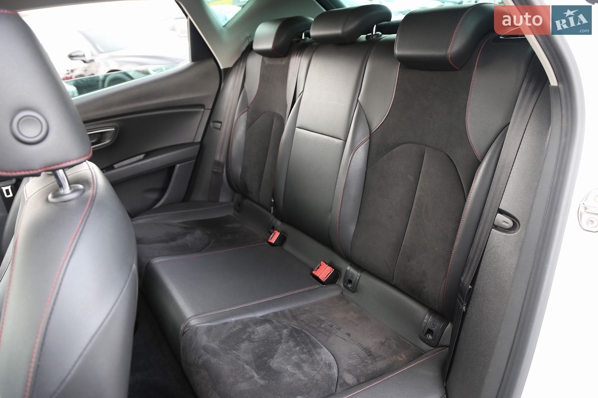 SEAT Leon 2015 VIN VSSZZZ5FZFR102326 фото оголошення 10 з 25